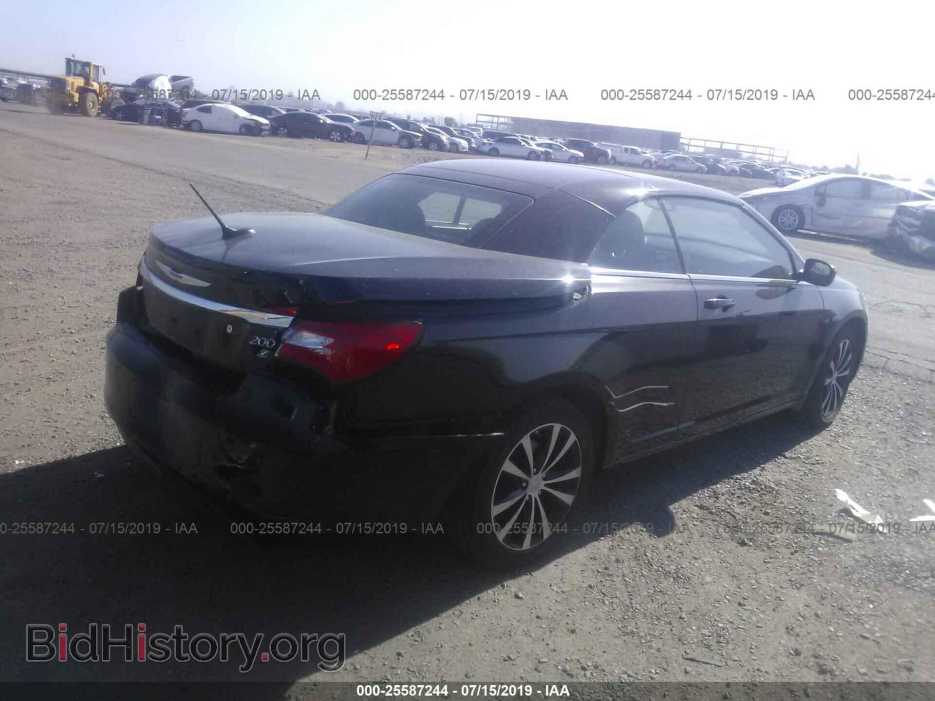2012 CHRYSLER 200 - VIN: 1C3BCBGG5CN266463 - Photo 4
