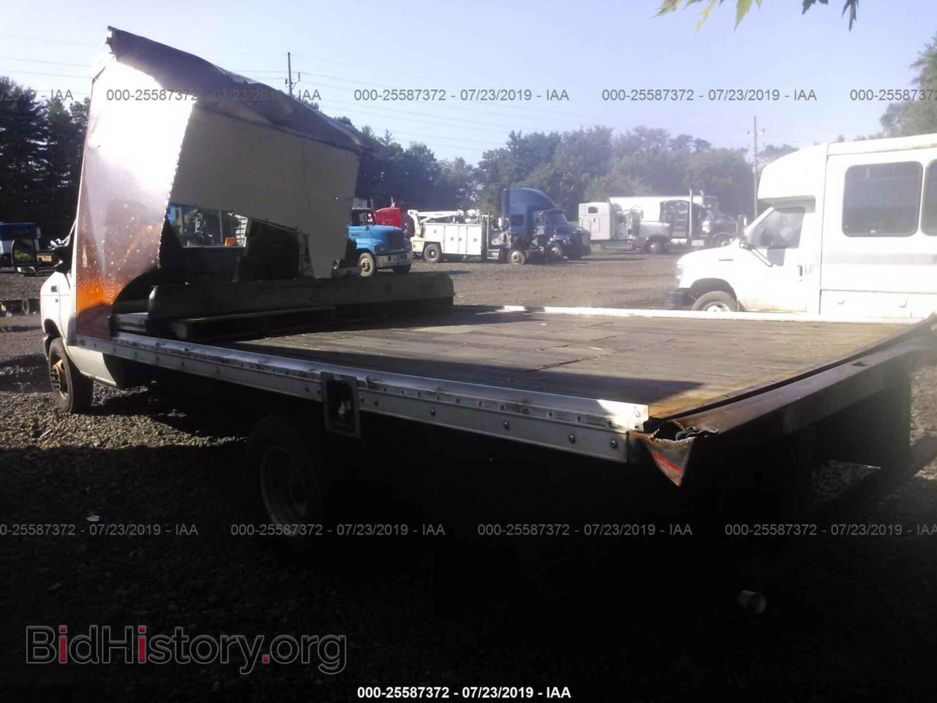 2012 FORD ECONOLINE - VIN: 1FDWE3FL7CDB35564 - Фото 3