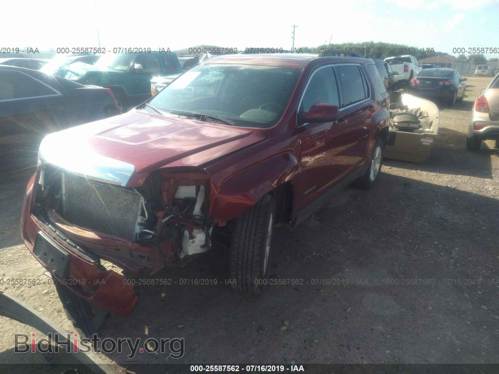 2011 GMC TERRAIN - VIN: 2CTFLTEC3B6283465 - Photo 2