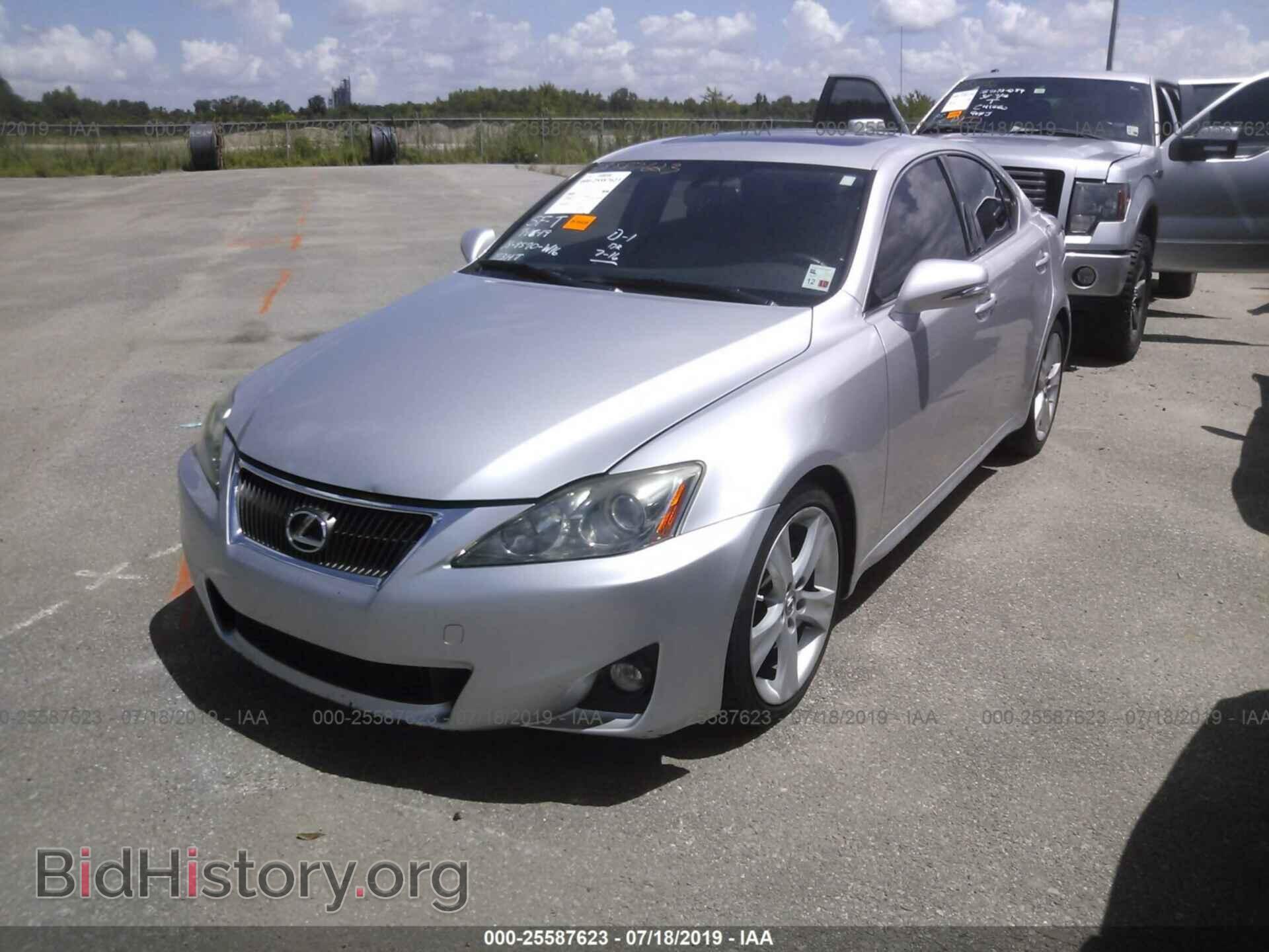 2012 LEXUS IS - VIN: JTHBF5C20C5180796 - Photo 2