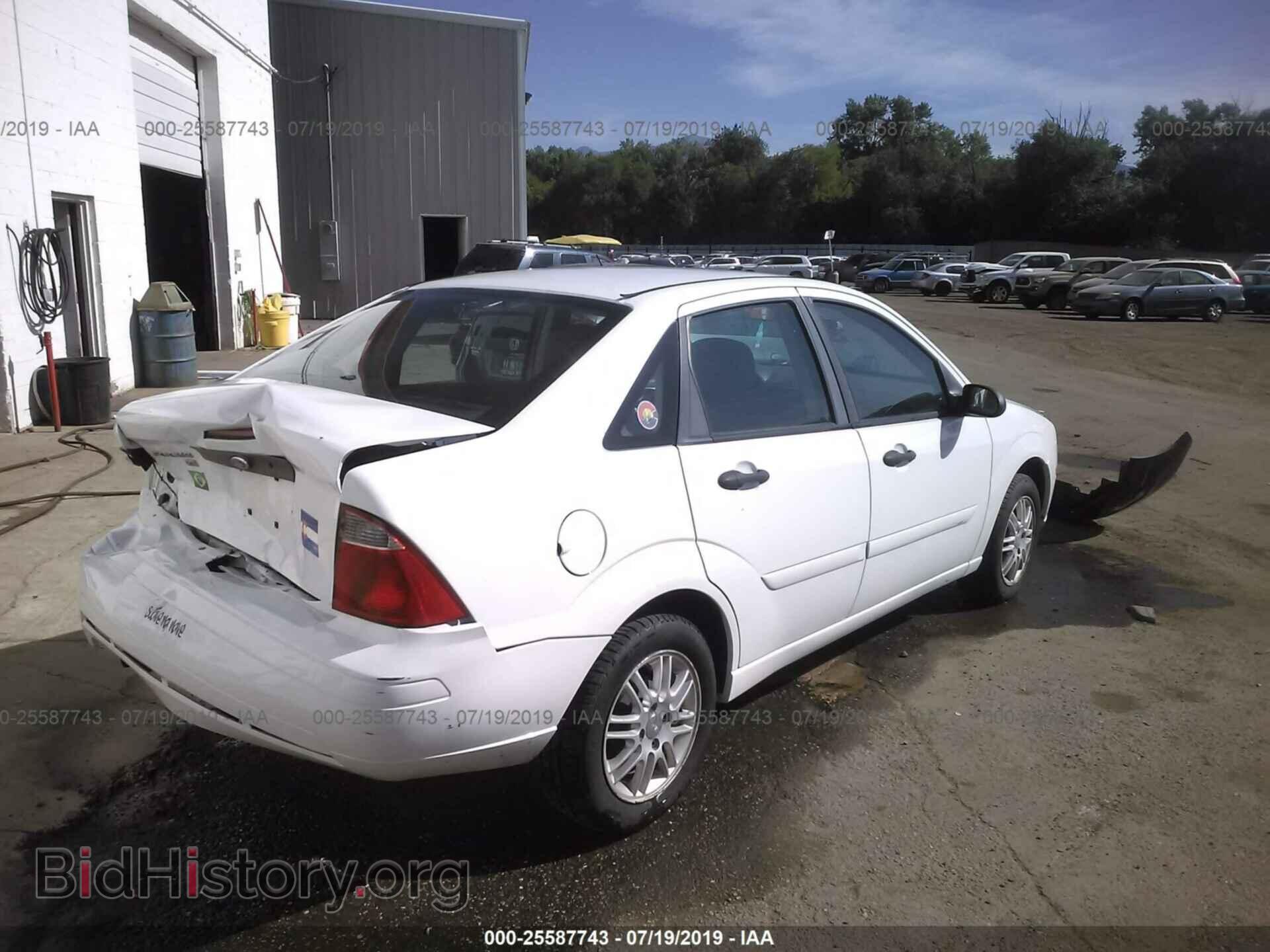 2007 FORD FOCUS - VIN: 1FAFP34N07W250137 - Фото 4