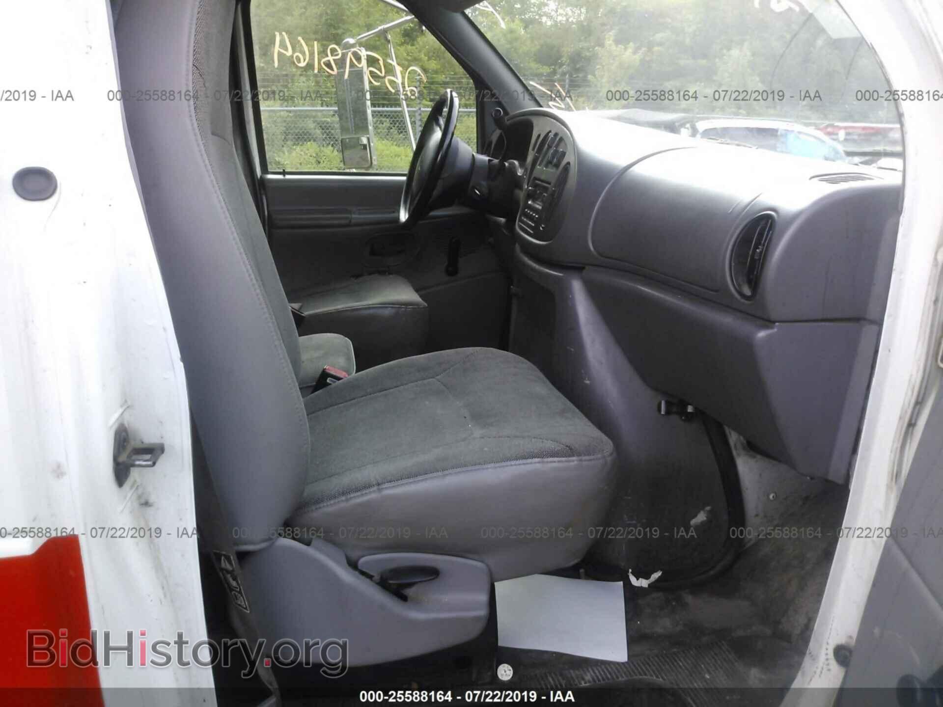 2000 FORD ECONOLINE - VIN: 1FDWE35S3YHA83438 - Фото 5