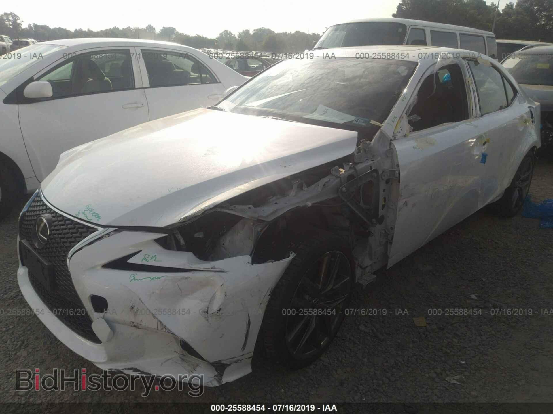 2015 LEXUS IS - VIN: JTHCF1D21F5016604 - Photo 2