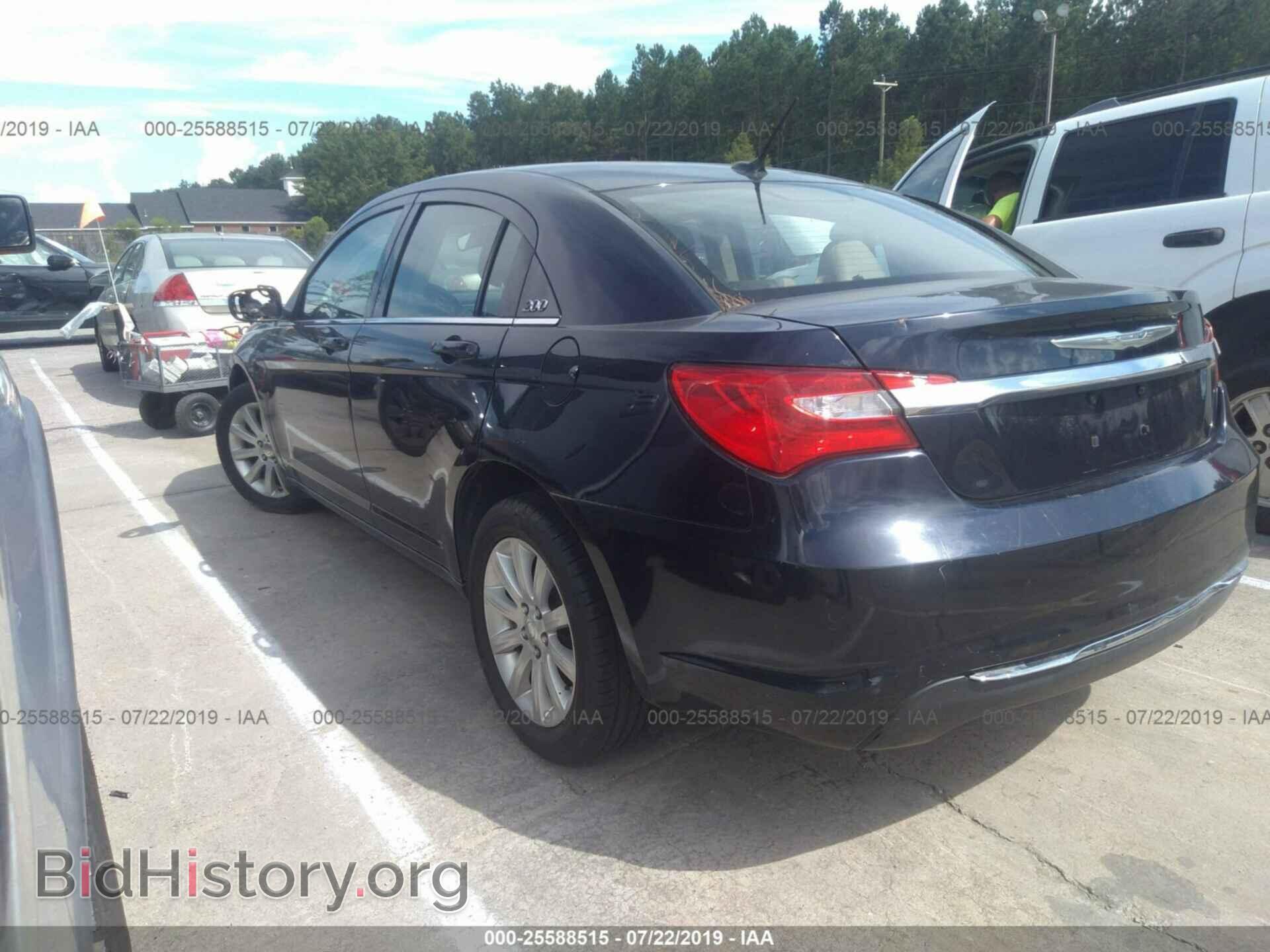 2012 CHRYSLER 200 - VIN: 1C3CCBBB2CN113040 - Фото 3