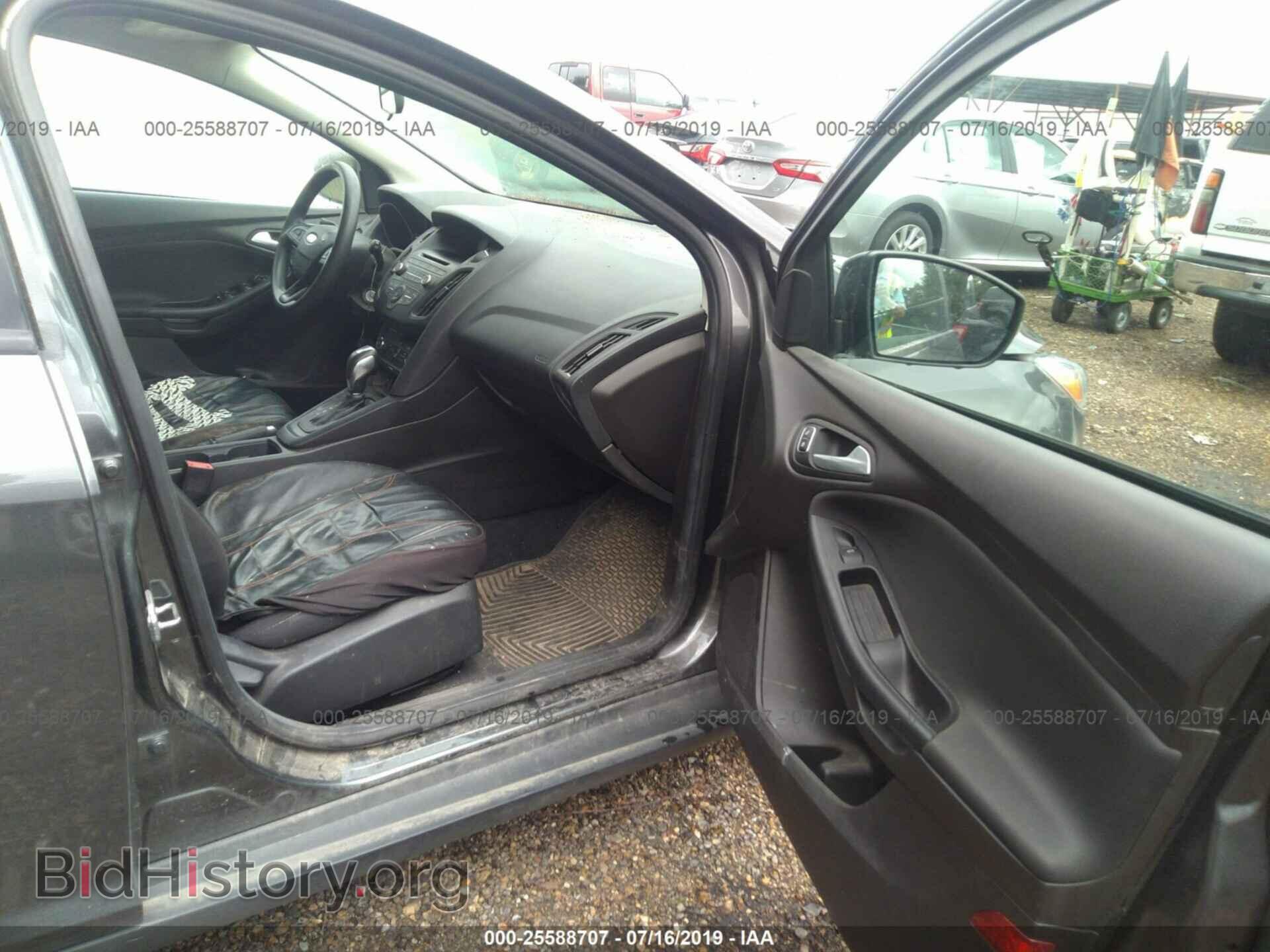 2016 FORD FOCUS - VIN: 1FADP3K21GL376458 - Photo 5
