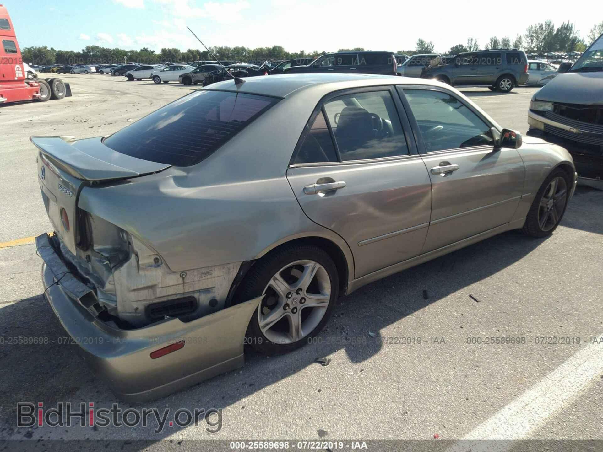 2001 LEXUS IS - VIN: JTHBD182110010657 - Photo 4