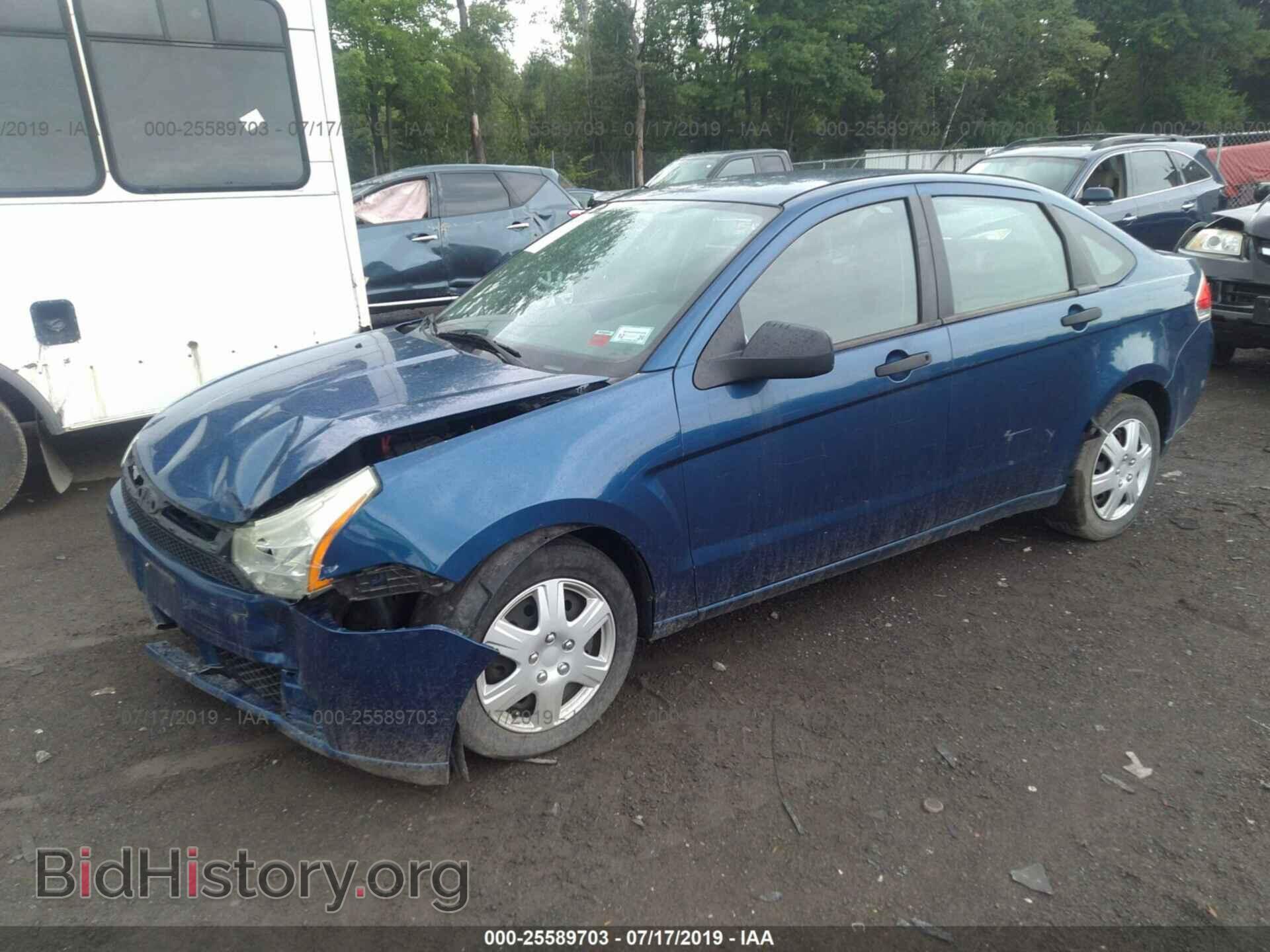 2009 FORD FOCUS - VIN: 1FAHP35N79W110452 - Фото 2