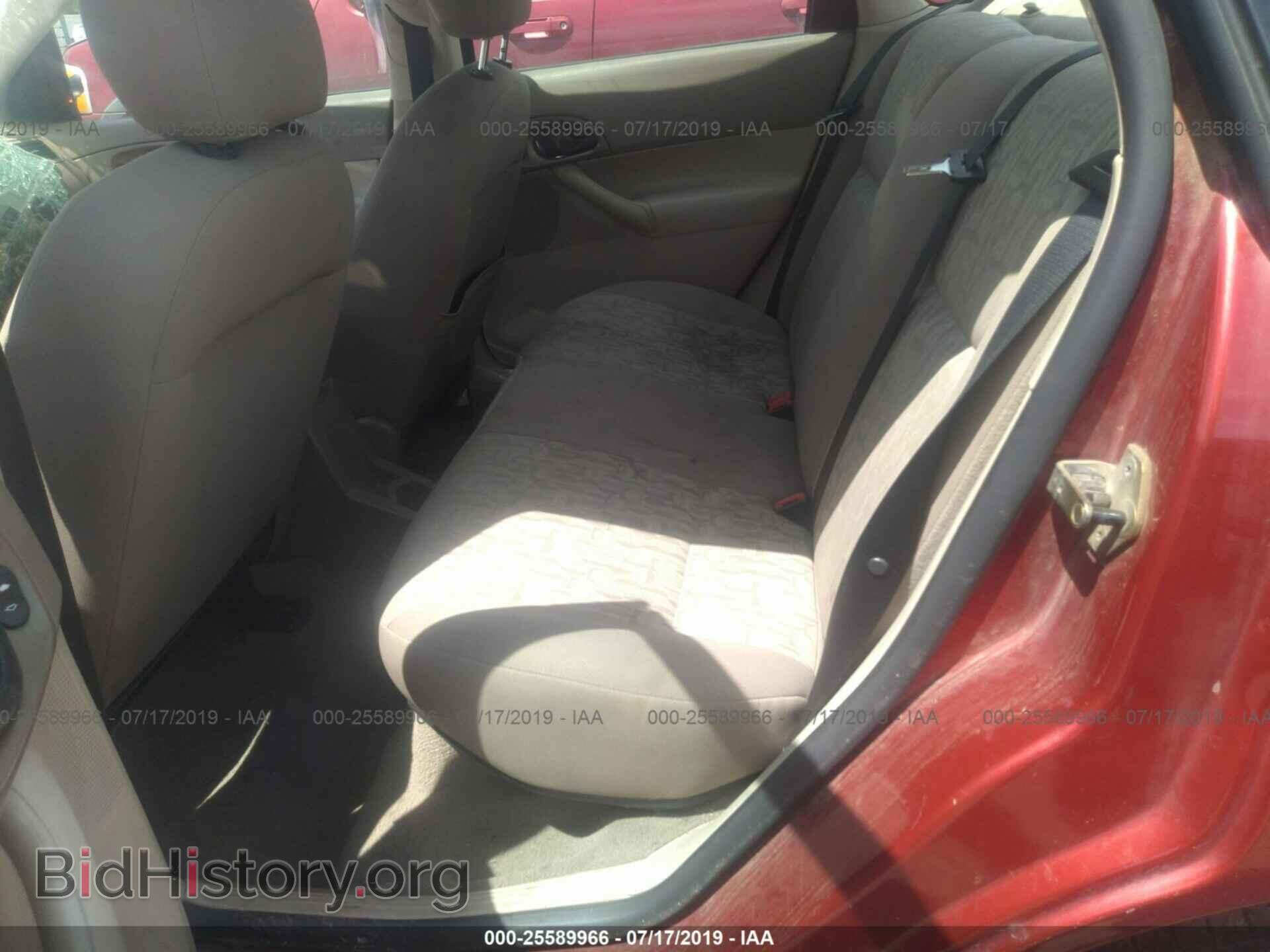 2005 FORD FOCUS - VIN: 1FAFP34N35W149042 - Фото 8