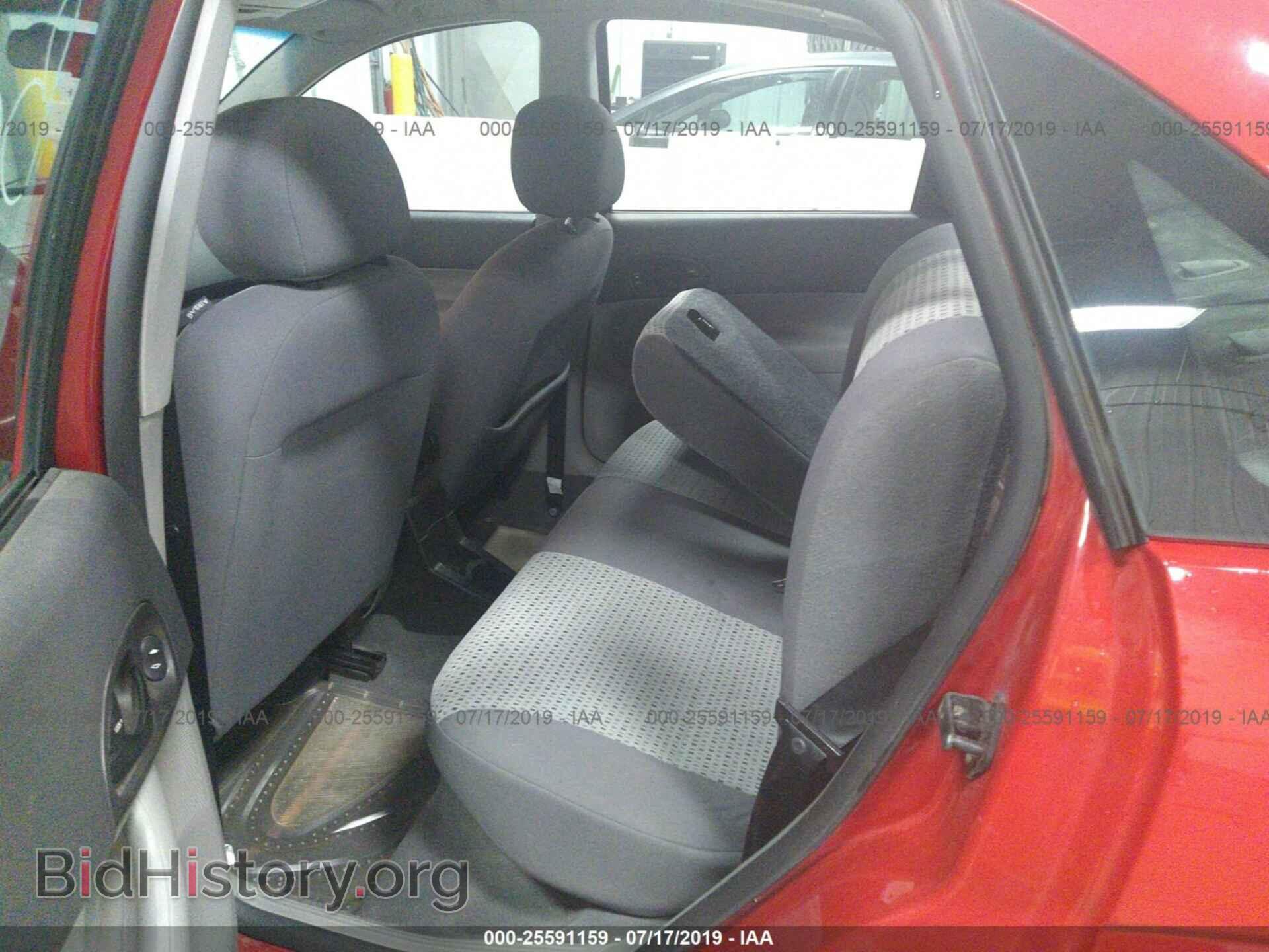 2007 FORD FOCUS - VIN: 1FAHP34N37W350922 - Фото 8