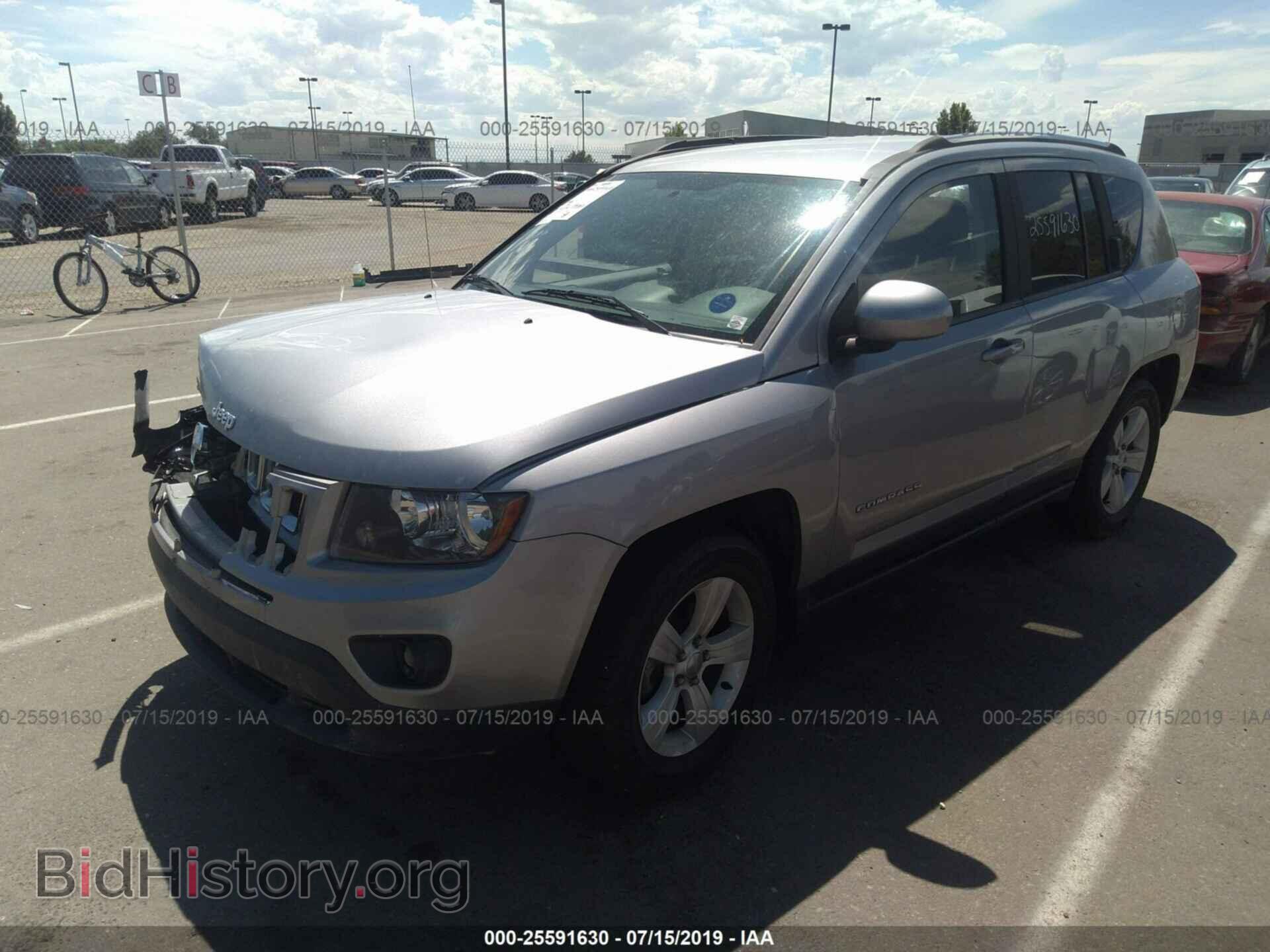 2014 JEEP COMPASS - VIN: 1C4NJDEB5ED766343 - Photo 2