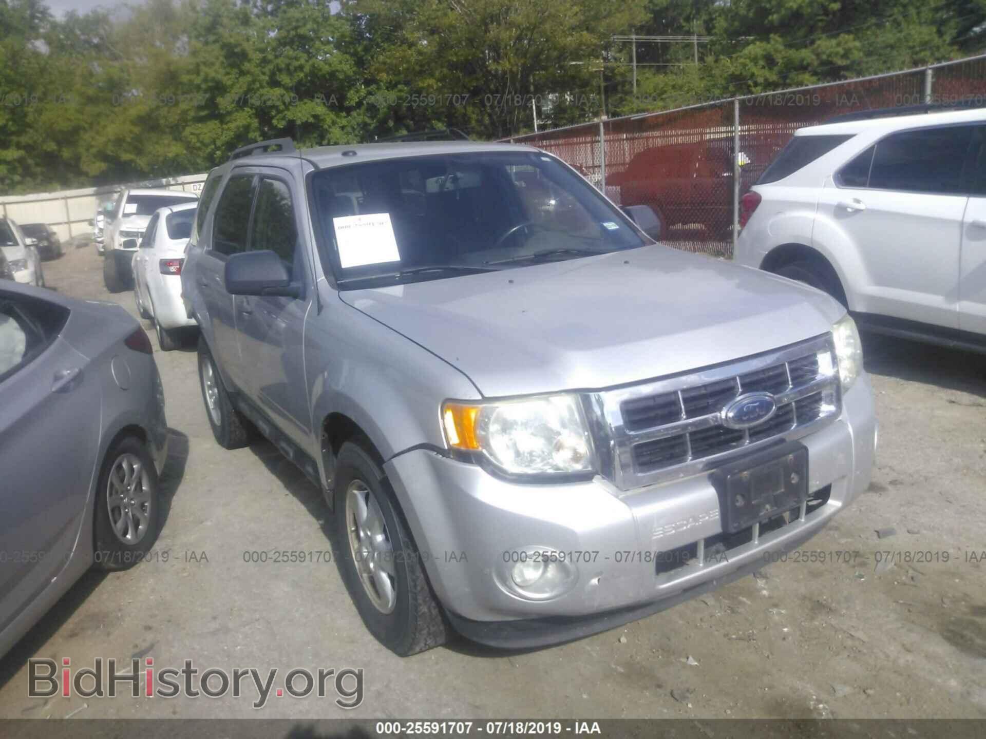 Photo 1FMCU03G39KA12733 - FORD ESCAPE 2009