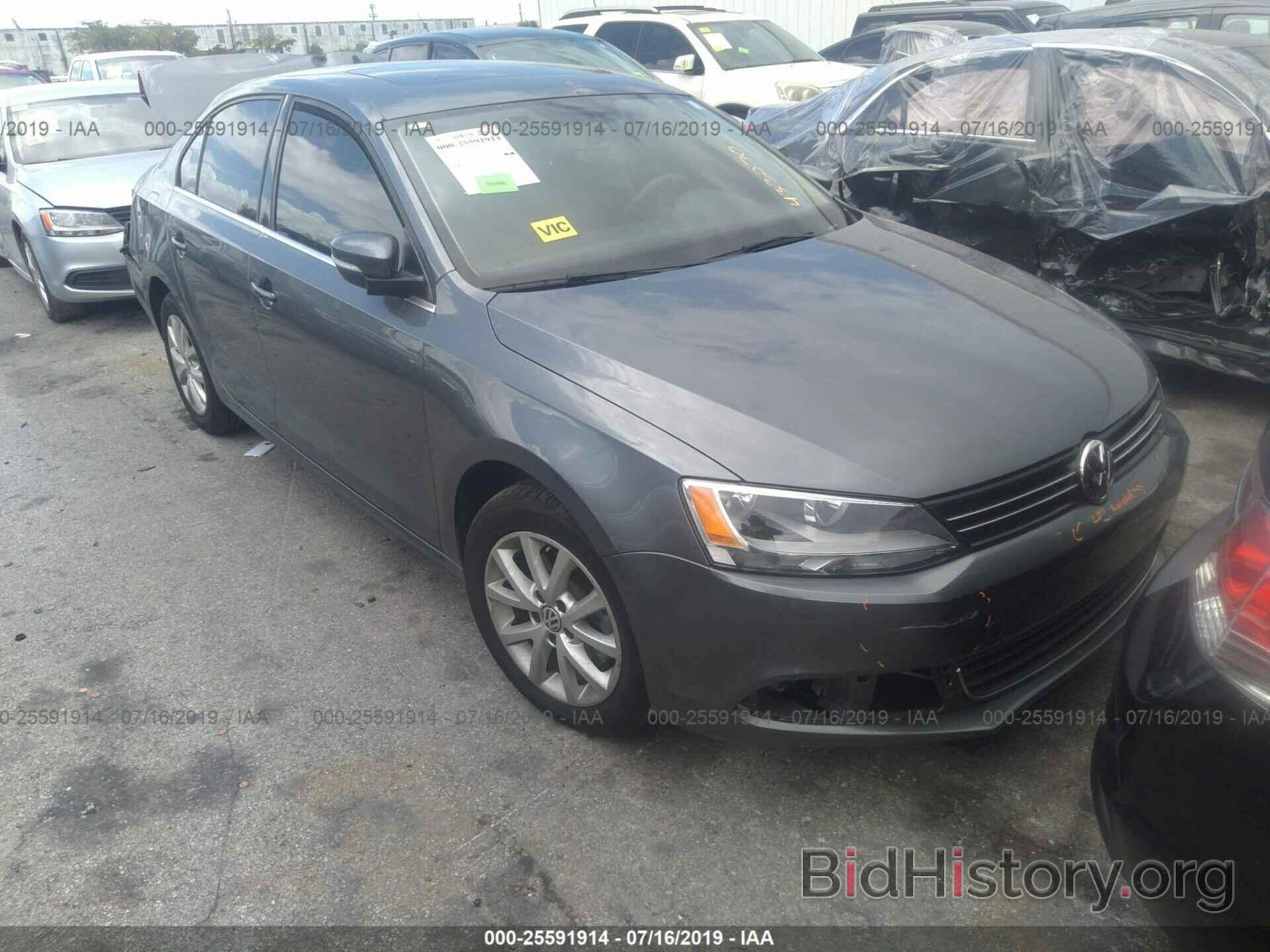 Photo 3VWD07AJXEM433070 - VOLKSWAGEN JETTA 2014