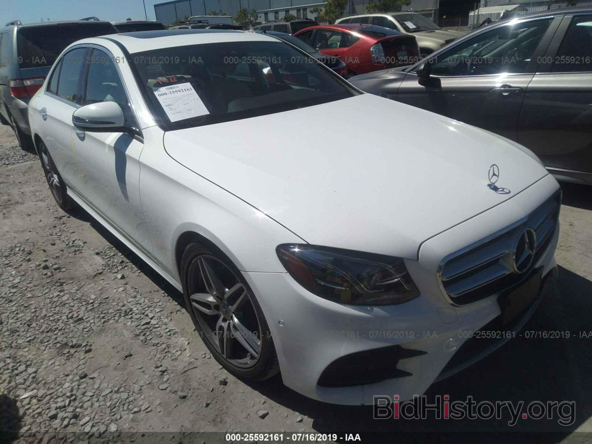 Photo WDDZF4JB3JA395595 - MERCEDES-BENZ E 2018