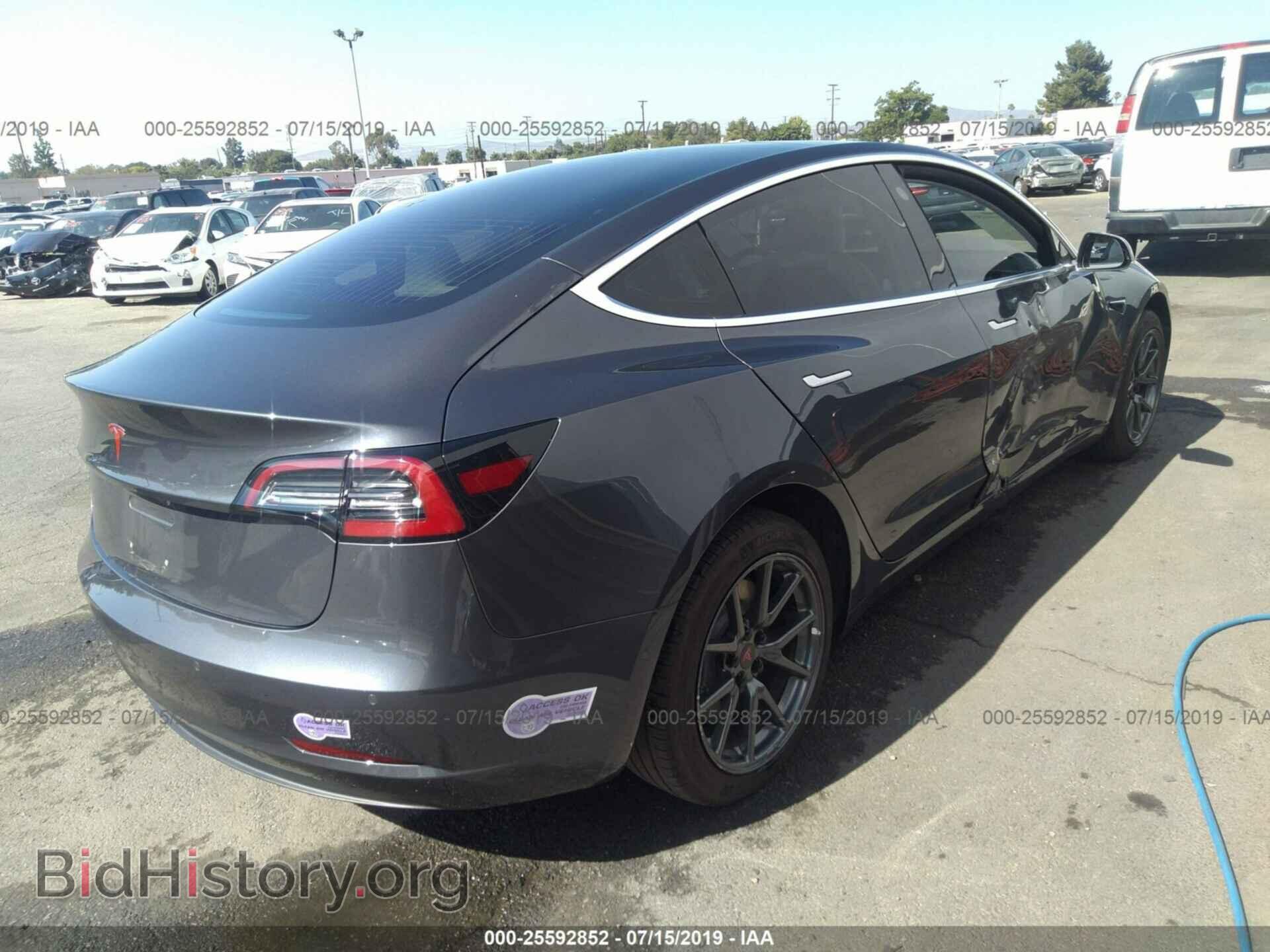 2018 TESLA MODEL 3 - VIN: 5YJ3E1EA6JF166757 - Photo 4