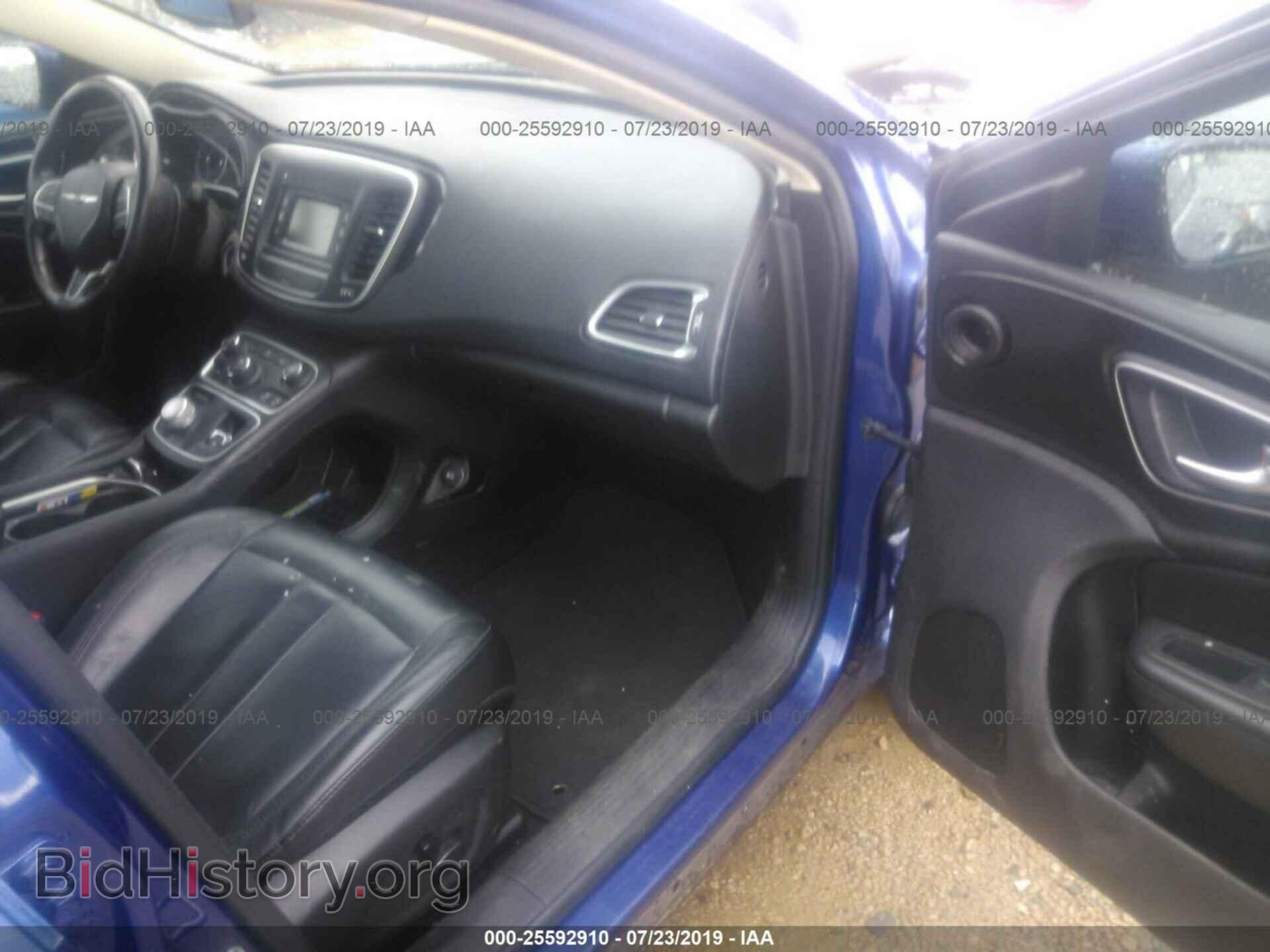 2015 CHRYSLER 200 - VIN: 1C3CCCCB8FN571982 - Photo 5