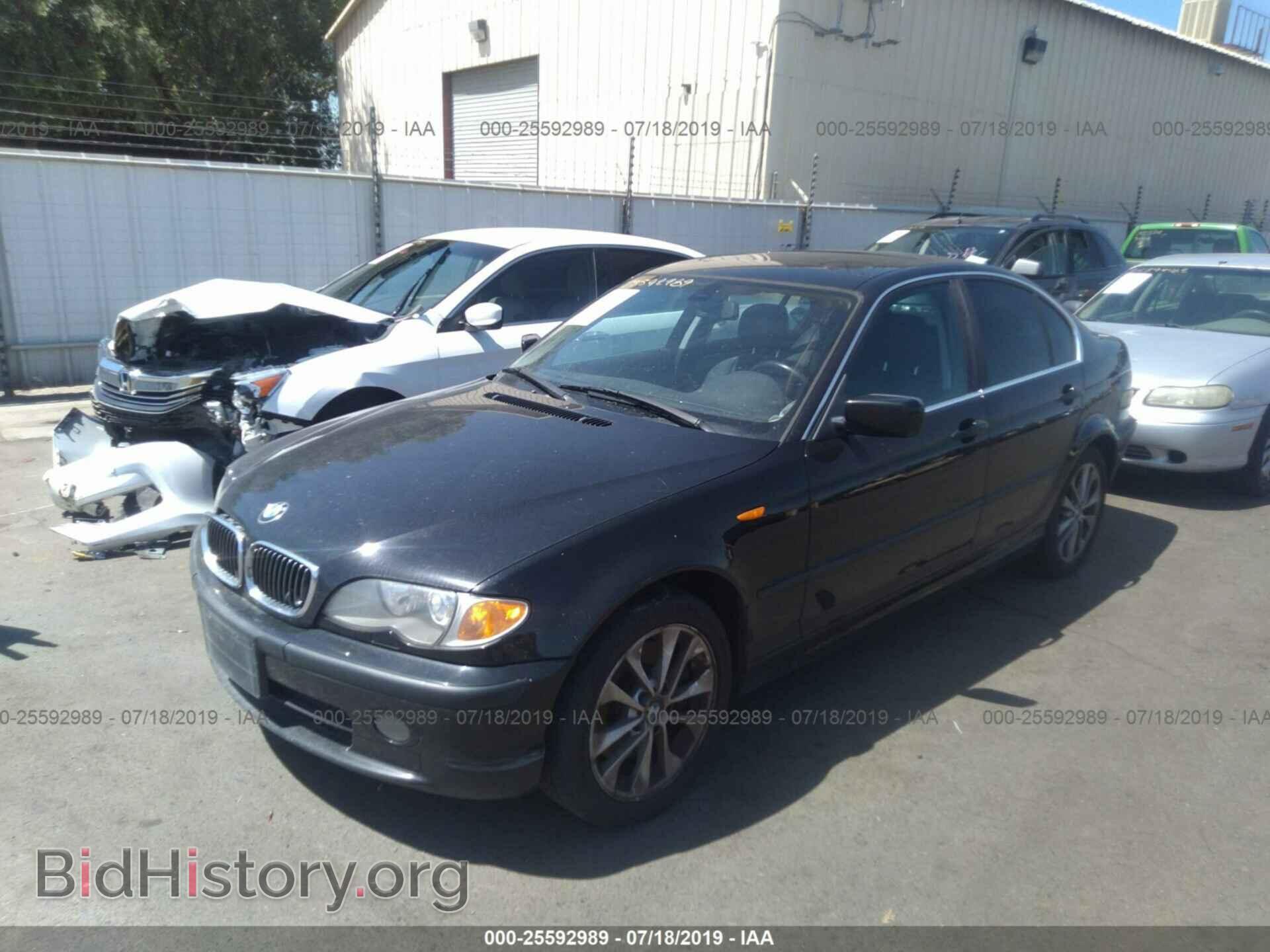 2003 BMW 330 - VIN: WBAEW53463PG09492 - Фото 2