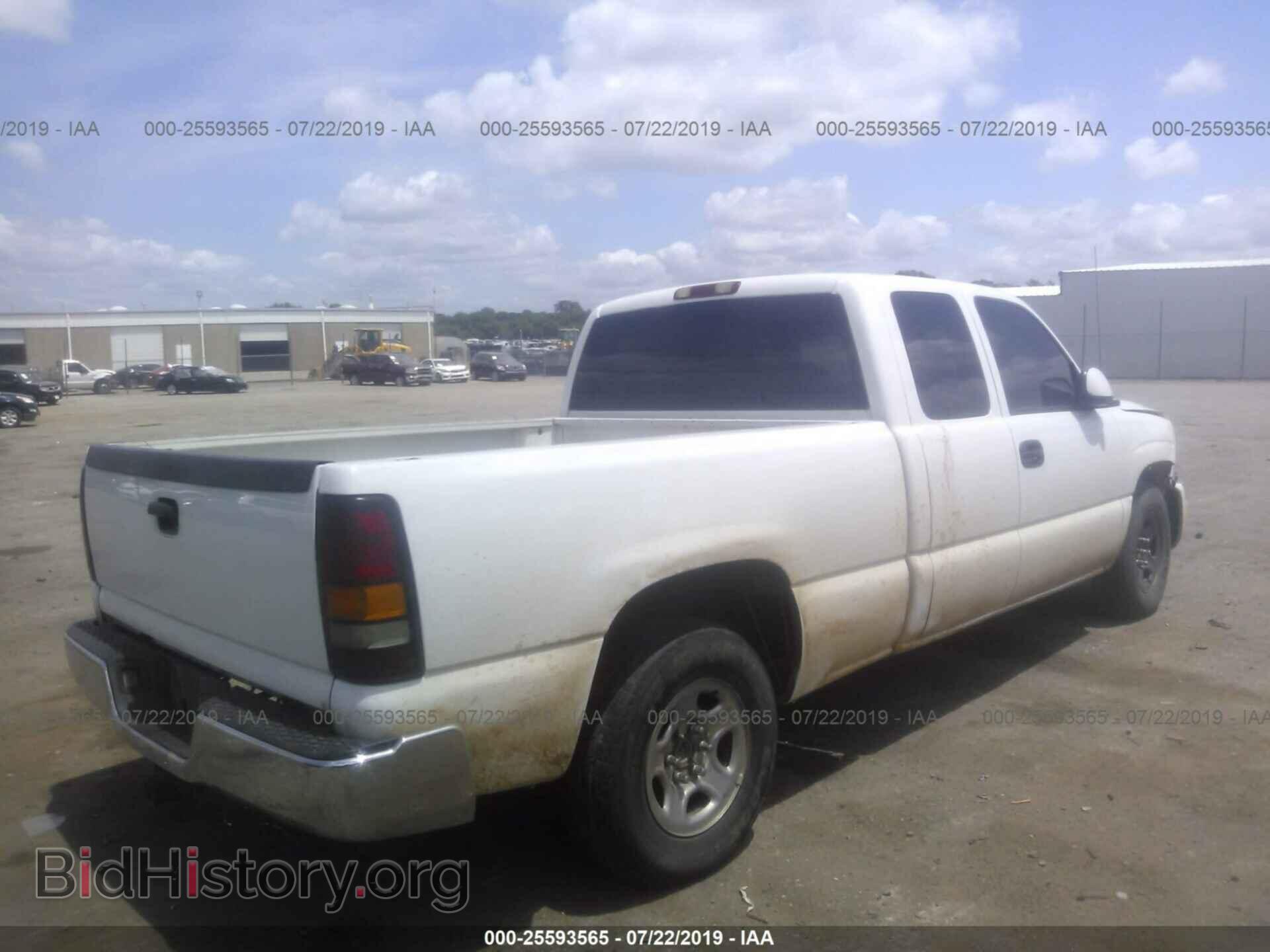 2004 GMC NEW SIERRA - VIN: 2GTEC19T441291869 - Фото 4