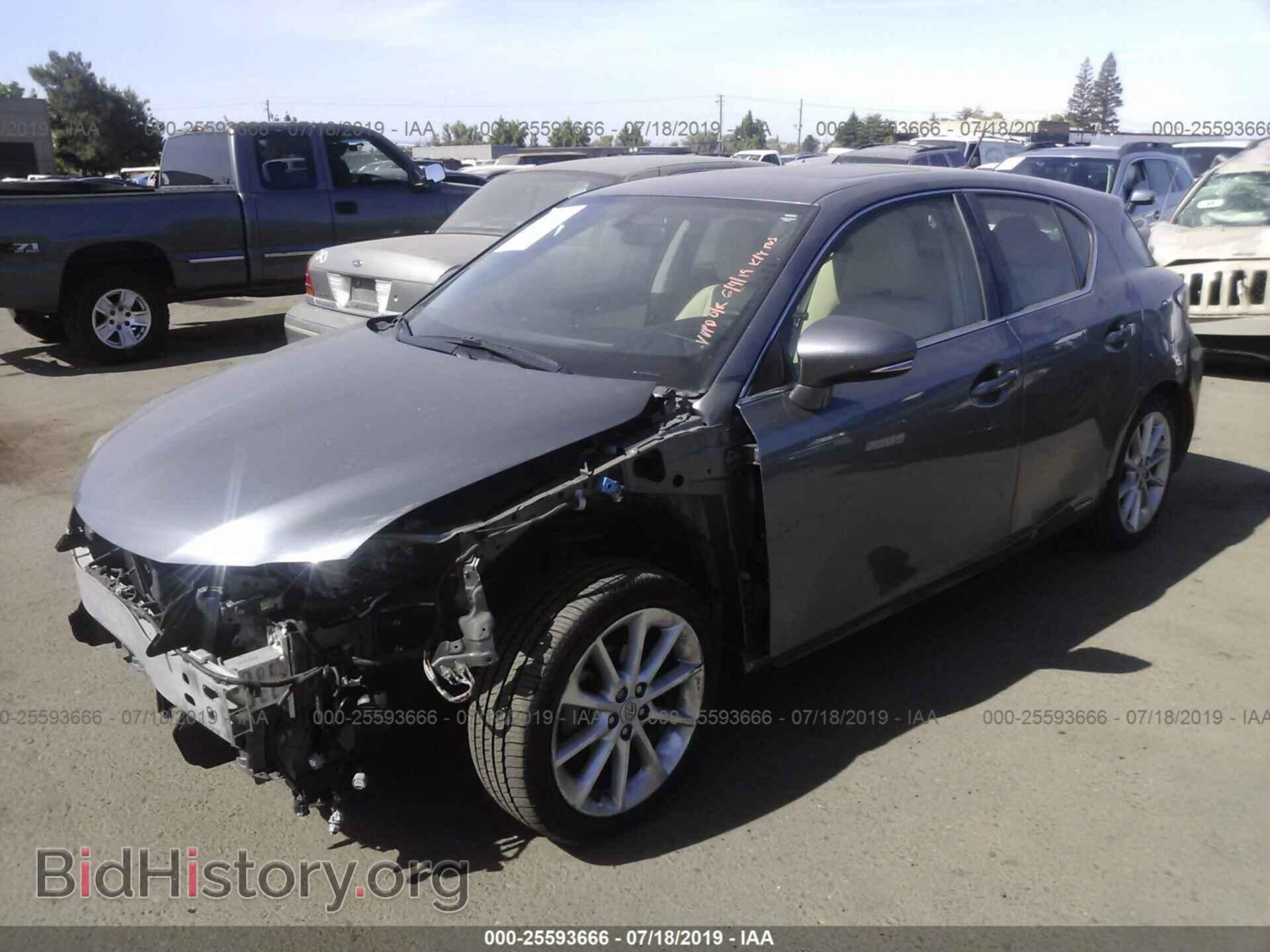 2012 LEXUS CT - VIN: JTHKD5BH4C2101952 - Photo 2
