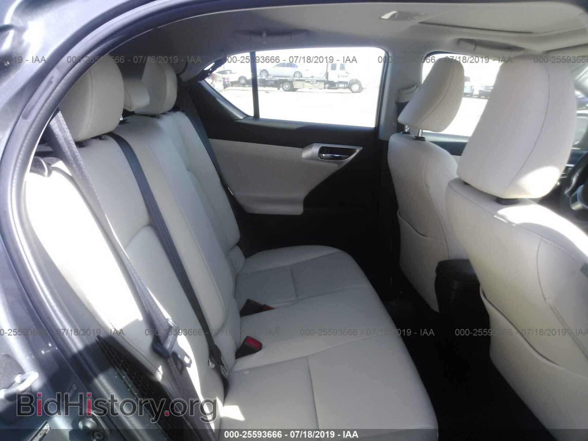 2012 LEXUS CT - VIN: JTHKD5BH4C2101952 - Photo 8