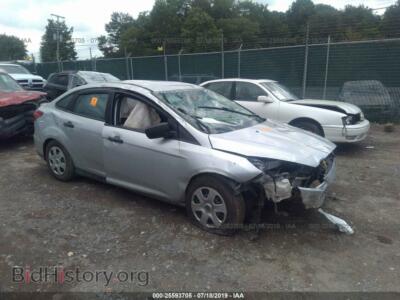 2016 Ford FOCUS S, silver — VIN 1FADP3E26GL324285, IAAI