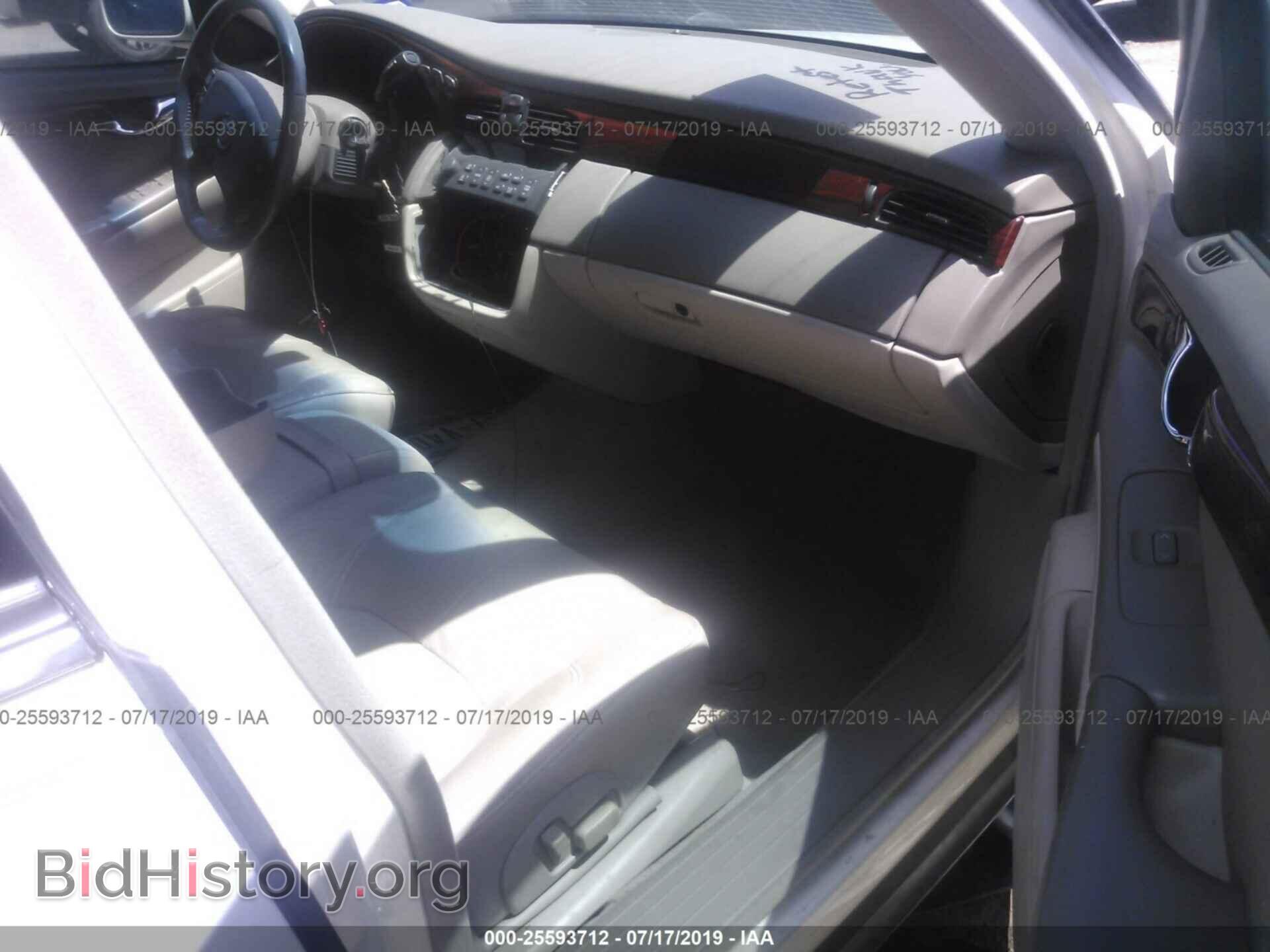 2004 CADILLAC DEVILLE - VIN: 1G6KD54Y54U242598 - Photo 5