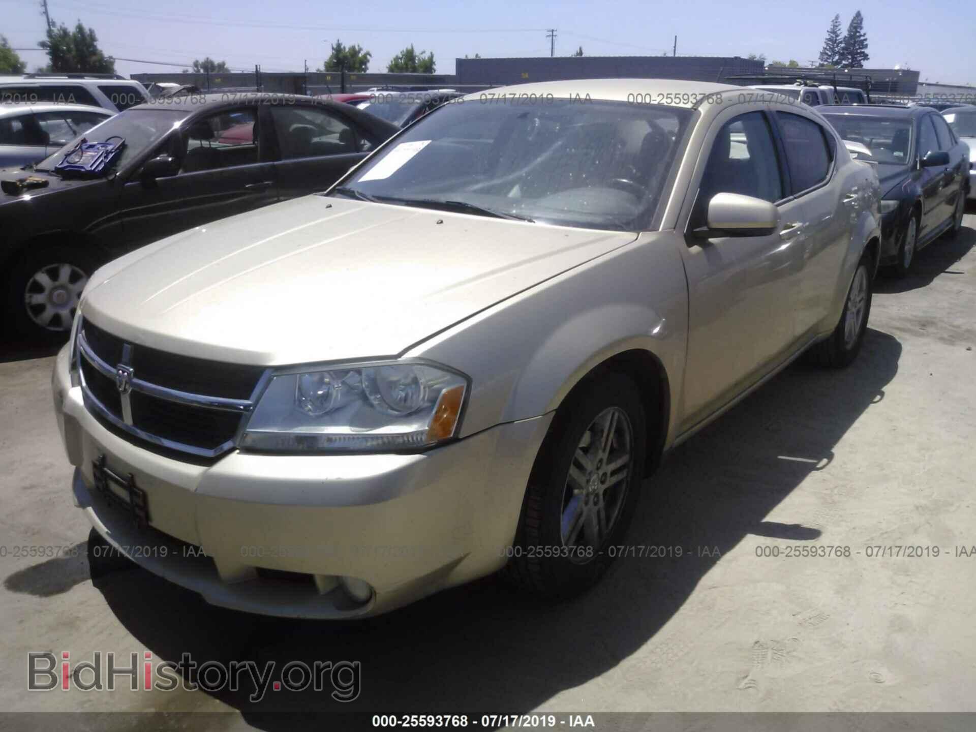 2010 DODGE AVENGER - VIN: 1B3CC5FB2AN209837 - Photo 2