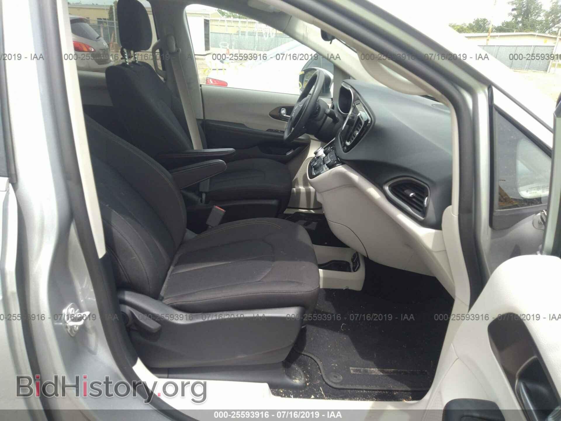 2017 CHRYSLER PACIFICA - VIN: 2C4RC1DG6HR551398 - Фото 5