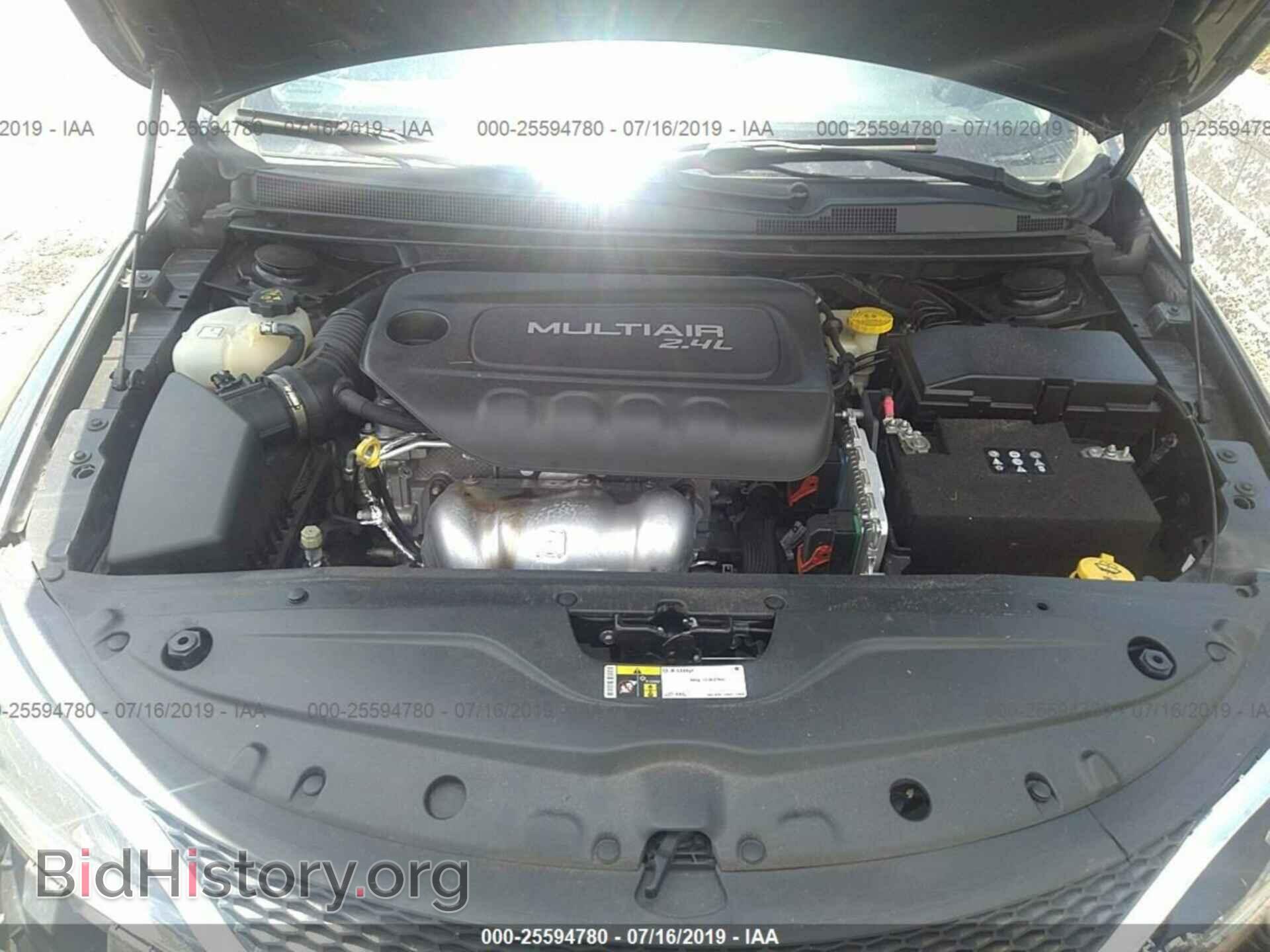 2015 CHRYSLER 200 - VIN: 1C3CCCAB5FN722893 - Photo 10