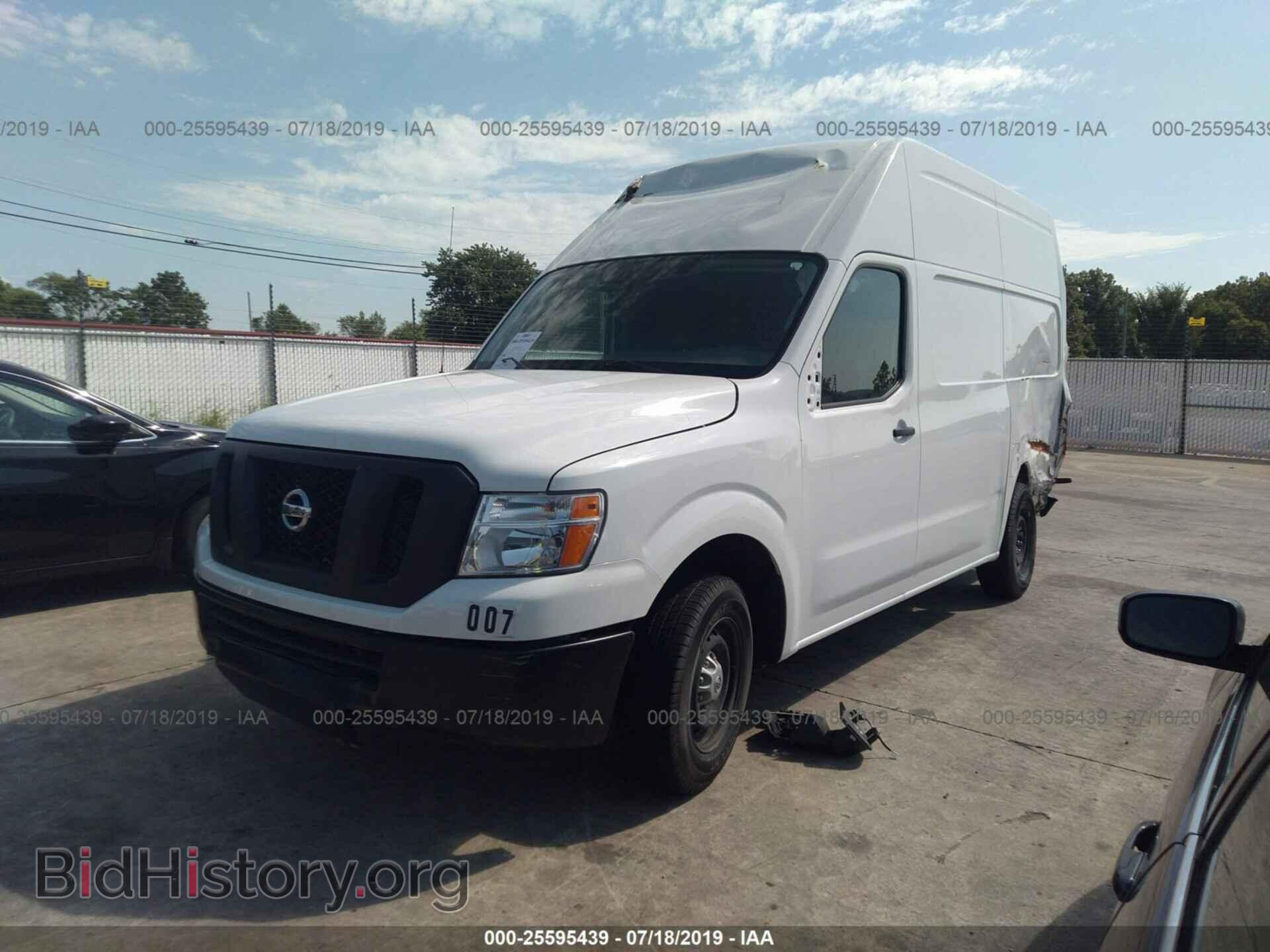 2018 NISSAN NV - VIN: 1N6BF0LY9JN800984 - Фото 2
