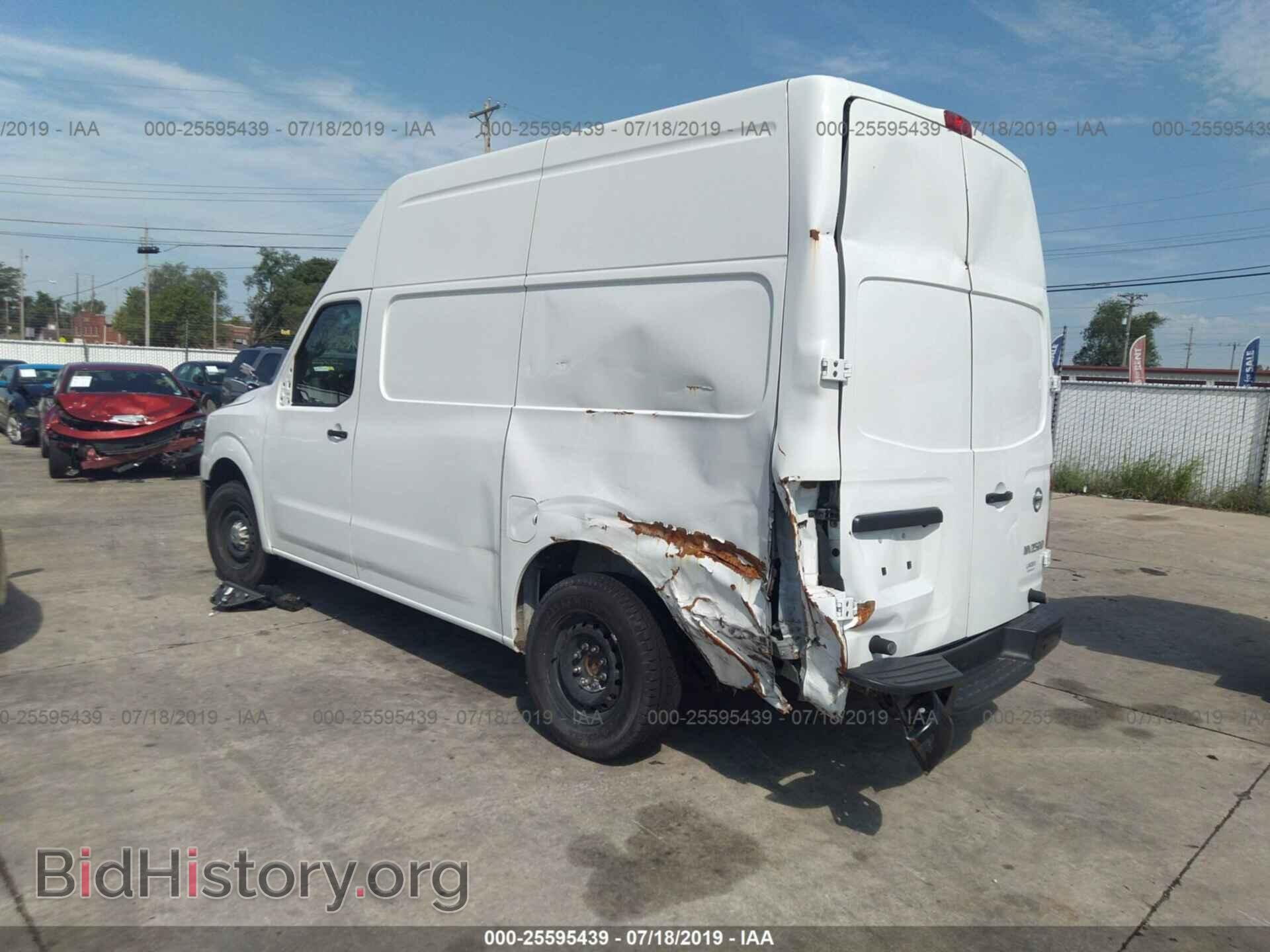 2018 NISSAN NV - VIN: 1N6BF0LY9JN800984 - Фото 3