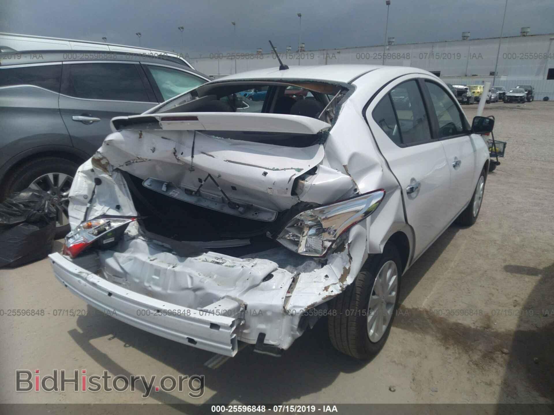 2019 NISSAN VERSA - VIN: 3N1CN7AP3KL815255 - Фото 4