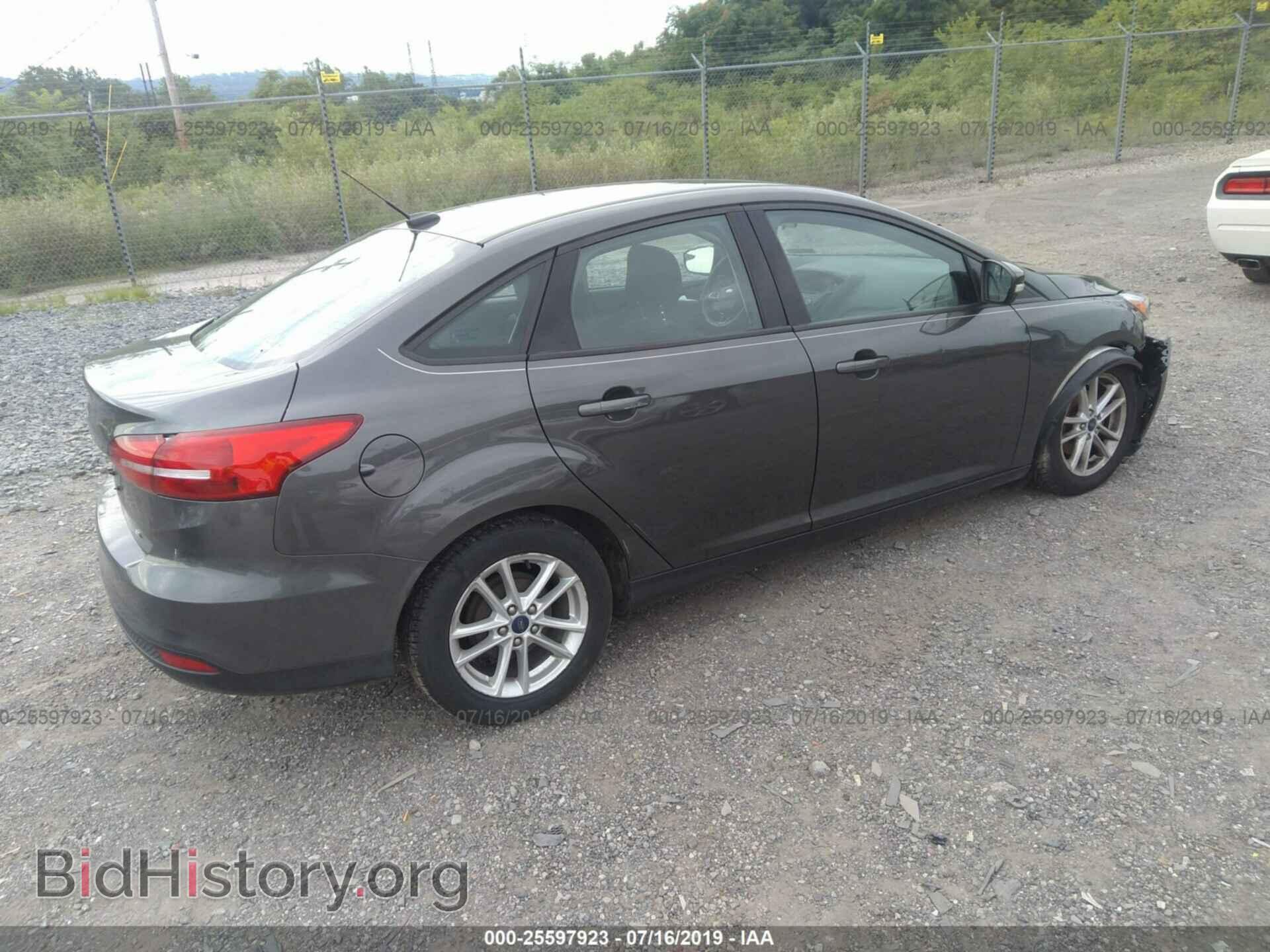 2016 FORD FOCUS - VIN: 1FADP3F27GL280635 - Photo 4