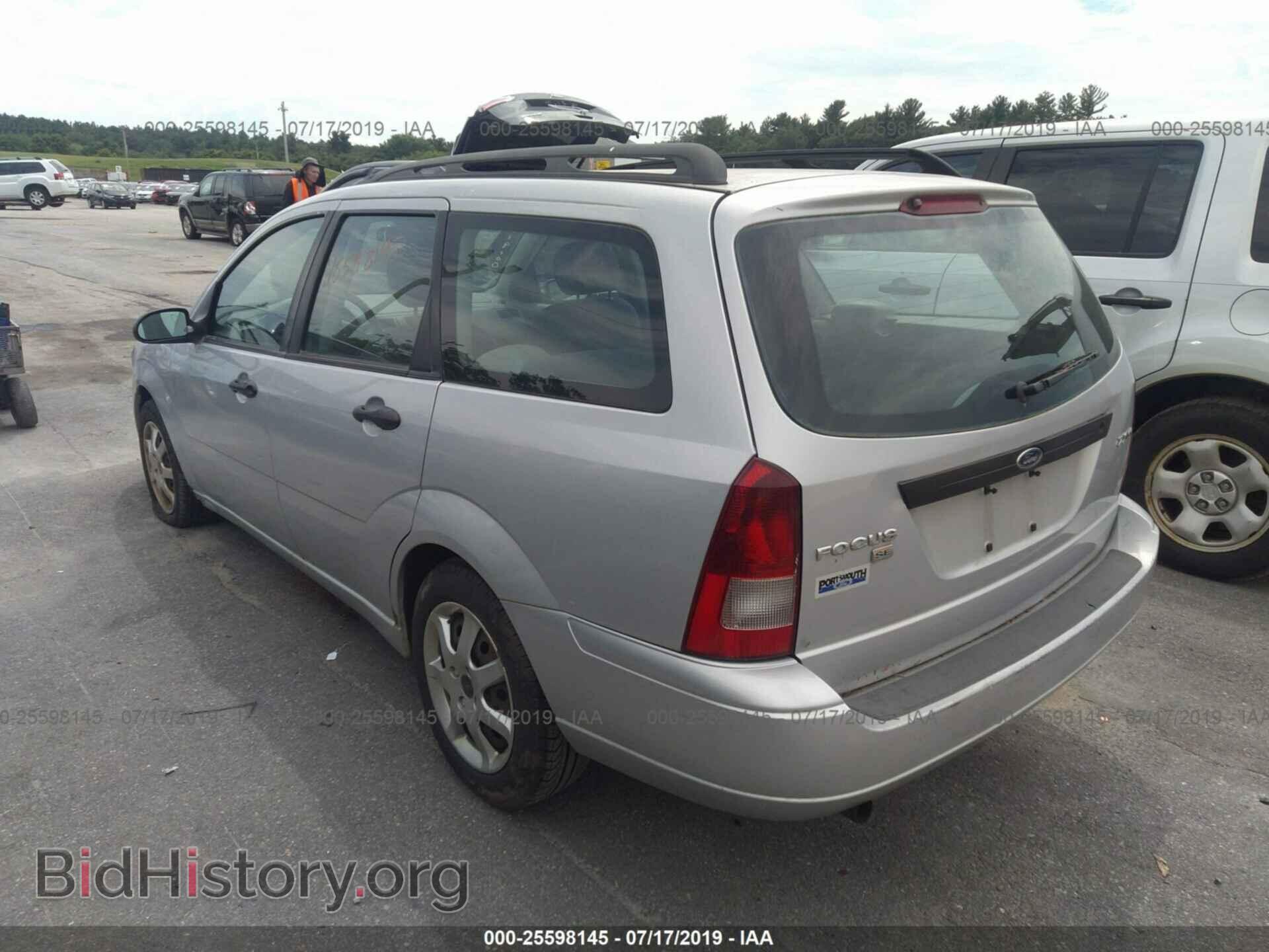 2005 FORD FOCUS - VIN: 1FAHP36N55W282939 - Фото 3