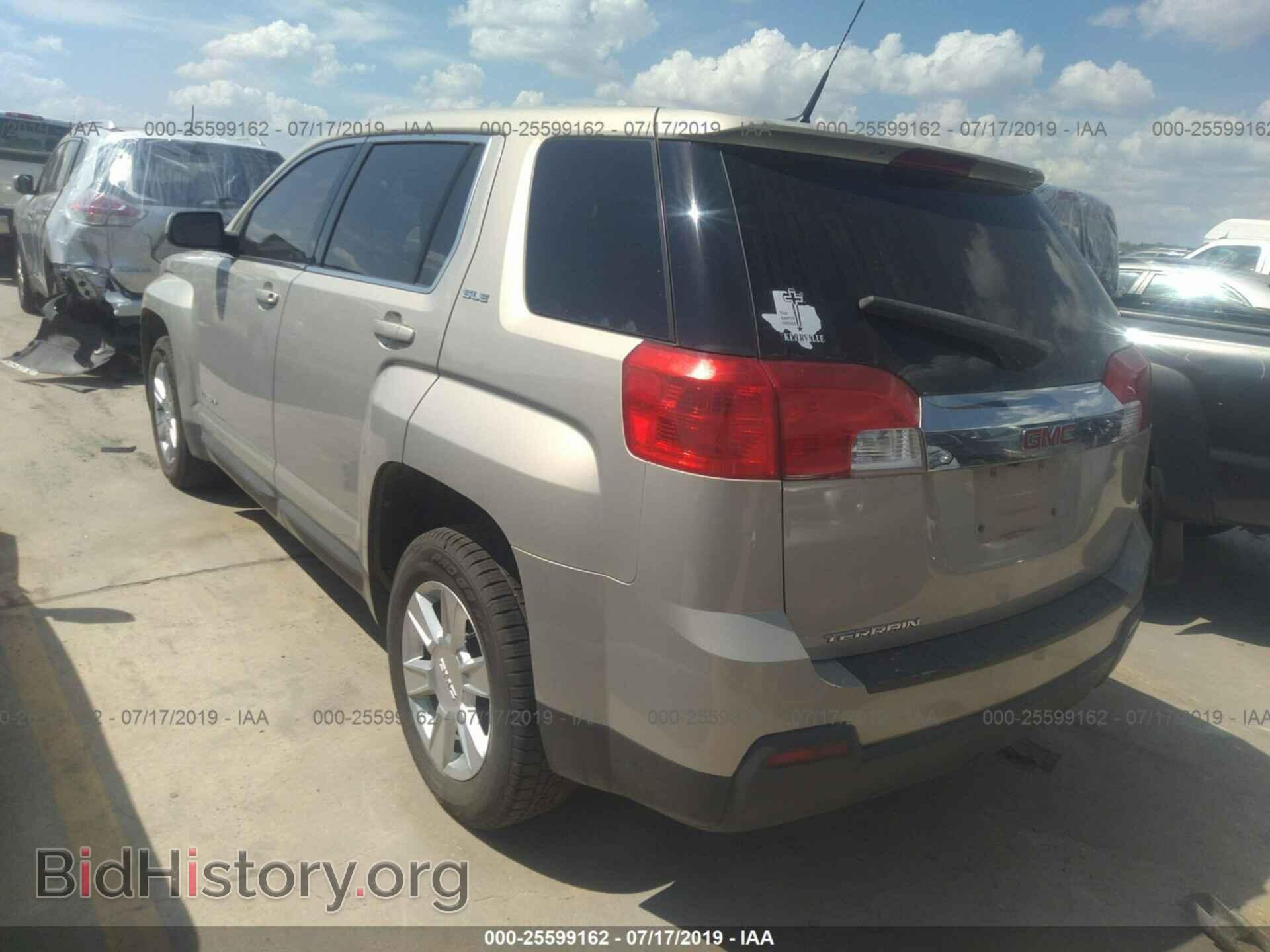 2011 GMC TERRAIN - VIN: 2CTALMEC3B6437303 - Photo 3