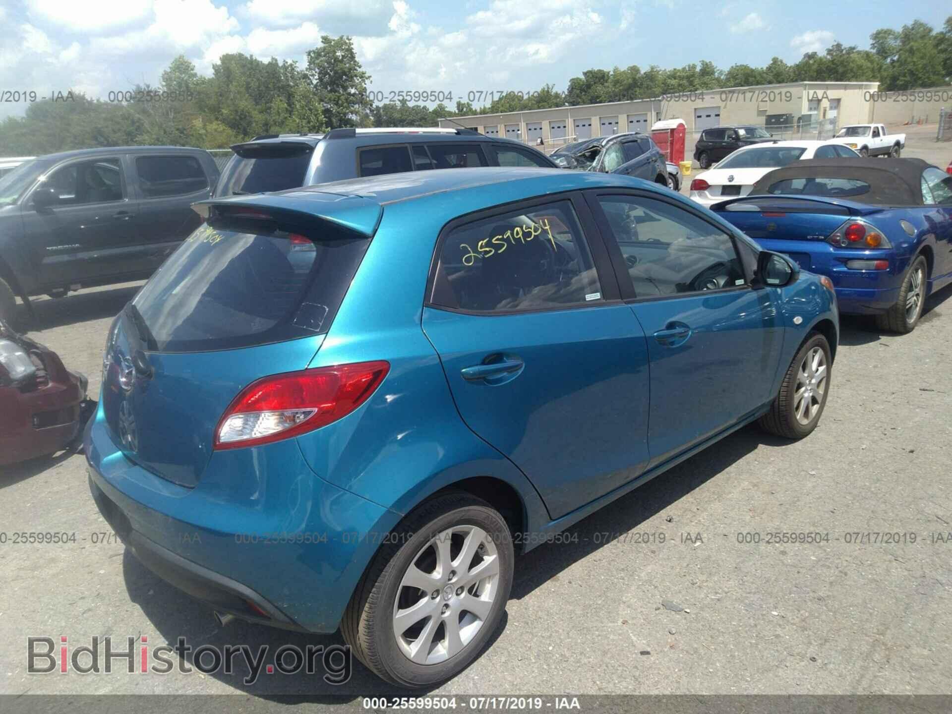2011 MAZDA MAZDA2 - VIN: JM1DE1HZ0B0128589 - Фото 4