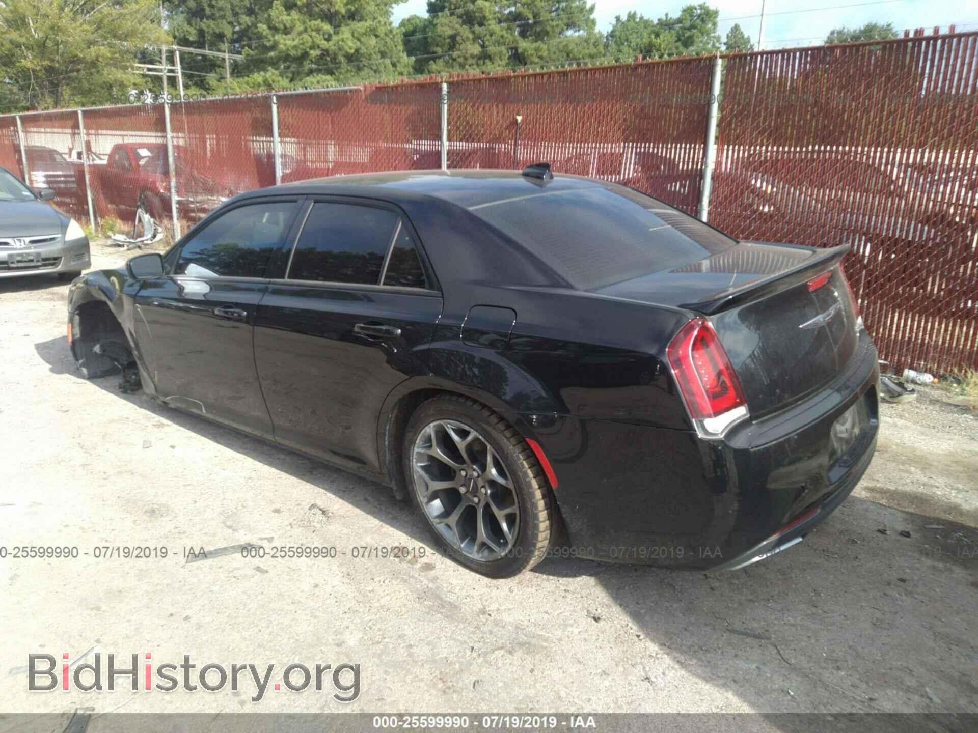 2017 CHRYSLER 300 - VIN: 2C3CCABG4HH508231 - Фото 3