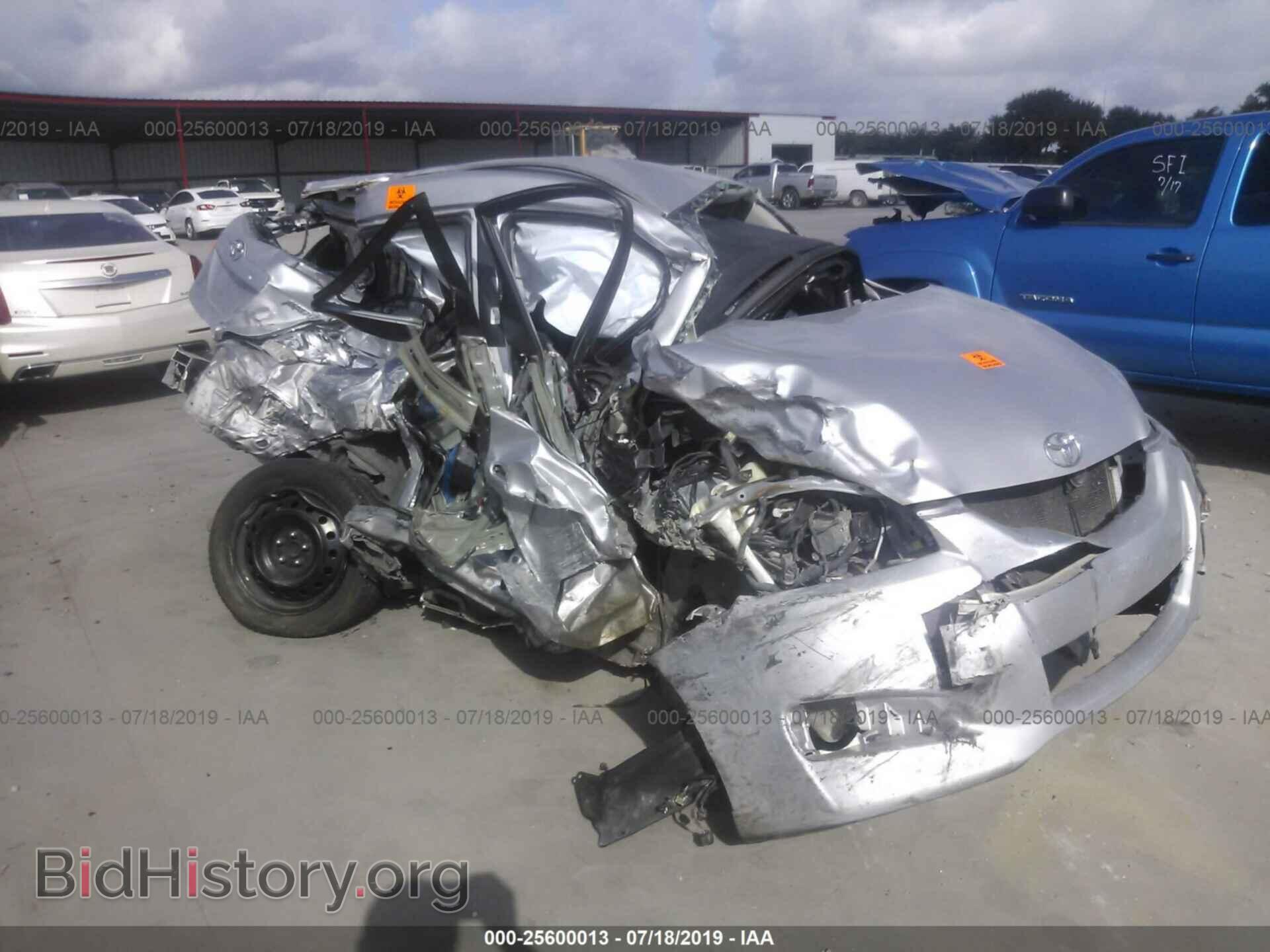 Photo 2T1KU4EE2BC542010 - TOYOTA COROLLA MATRIX 2011
