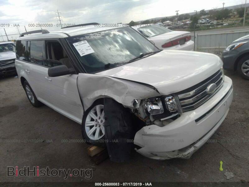 2011 Ford FLEX SE (VIN 2FMGK5BC8BBD34982) — фото 1 из 10, IAAI, повреждение: правая передняя часть