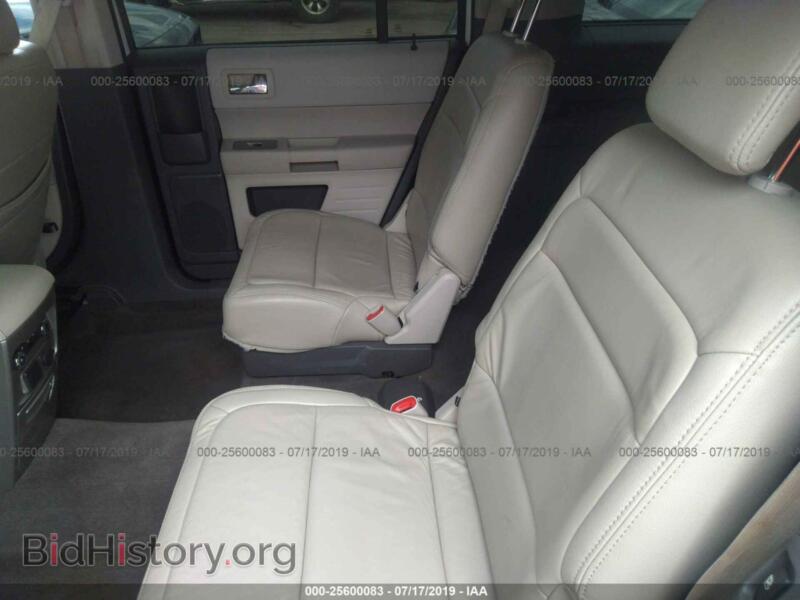 2011 Ford FLEX (VIN 2FMGK5BC8BBD34982) — фото 8 из 10