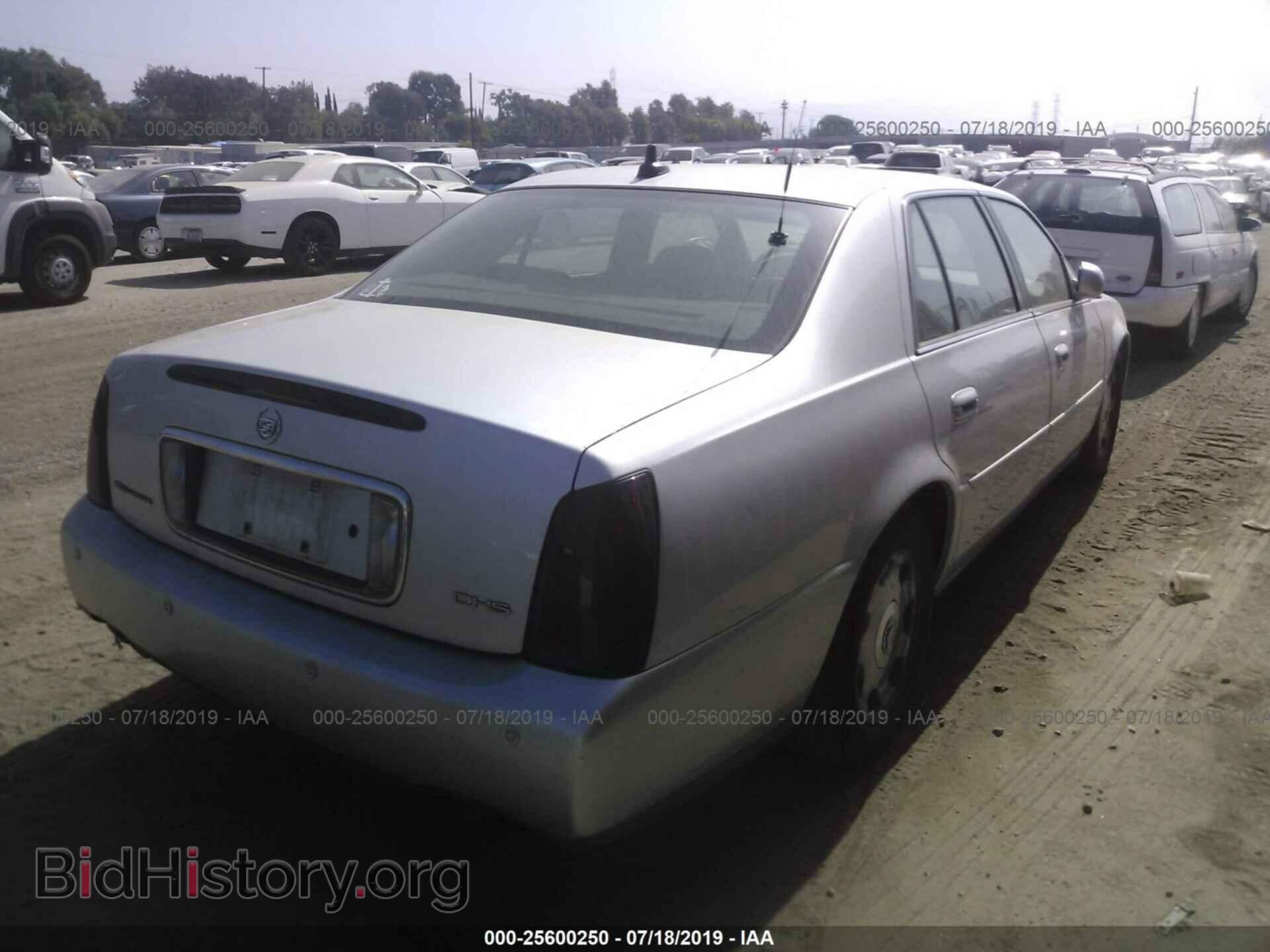 2002 CADILLAC DEVILLE - VIN: 1G6KE57Y52U304295 - Фото 4