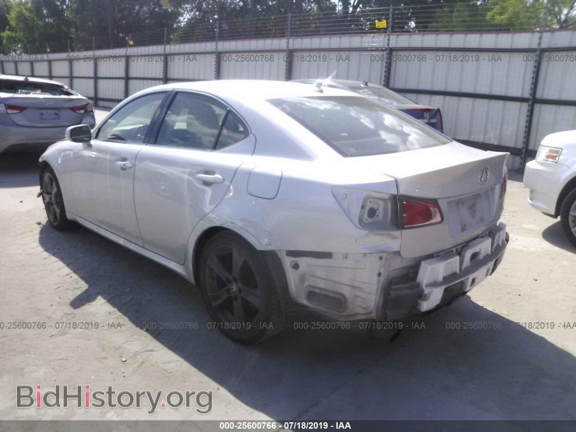 2012 LEXUS IS - VIN: JTHBE5C20C5030707 - Photo 3