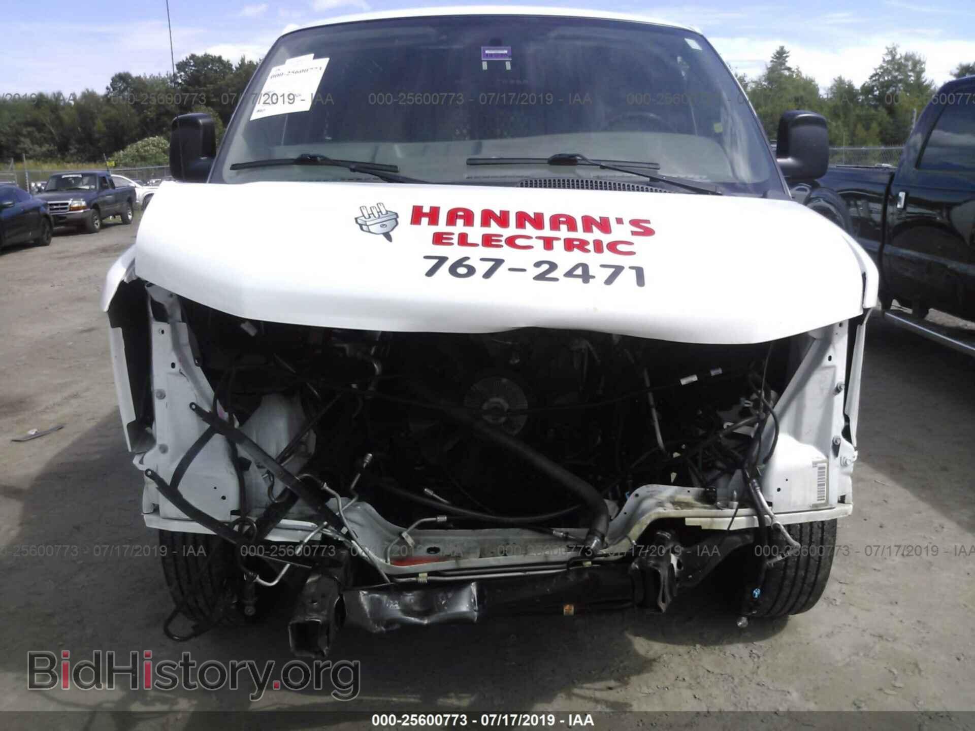 2017 GMC SAVANA - VIN: 1GTW7BFGXH1110355 - Фото 6