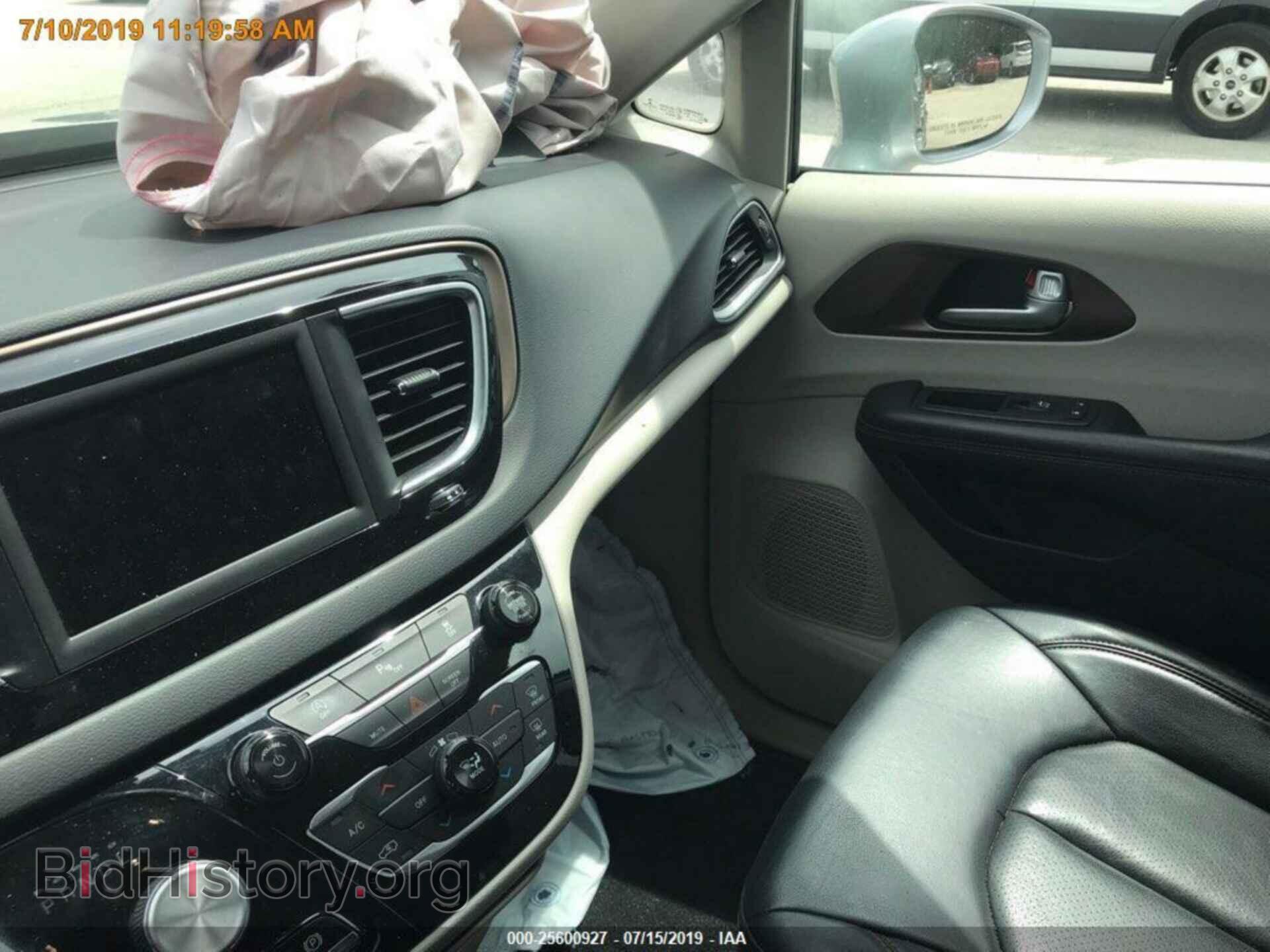 2018 CHRYSLER PACIFICA - VIN: 2C4RC1BG1JR120086 - Фото 14