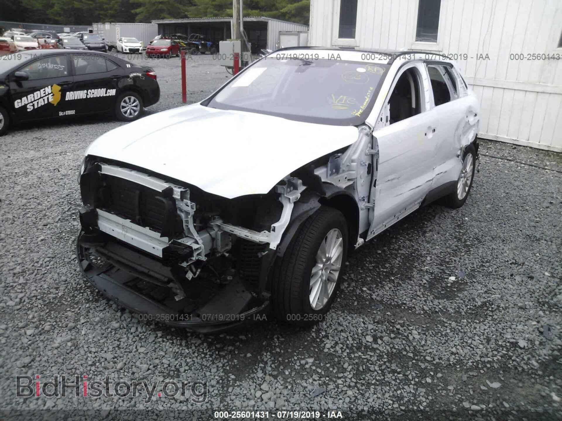 2017 JAGUAR F-PACE - VIN: SADCK2BV5HA075914 - Фото 2