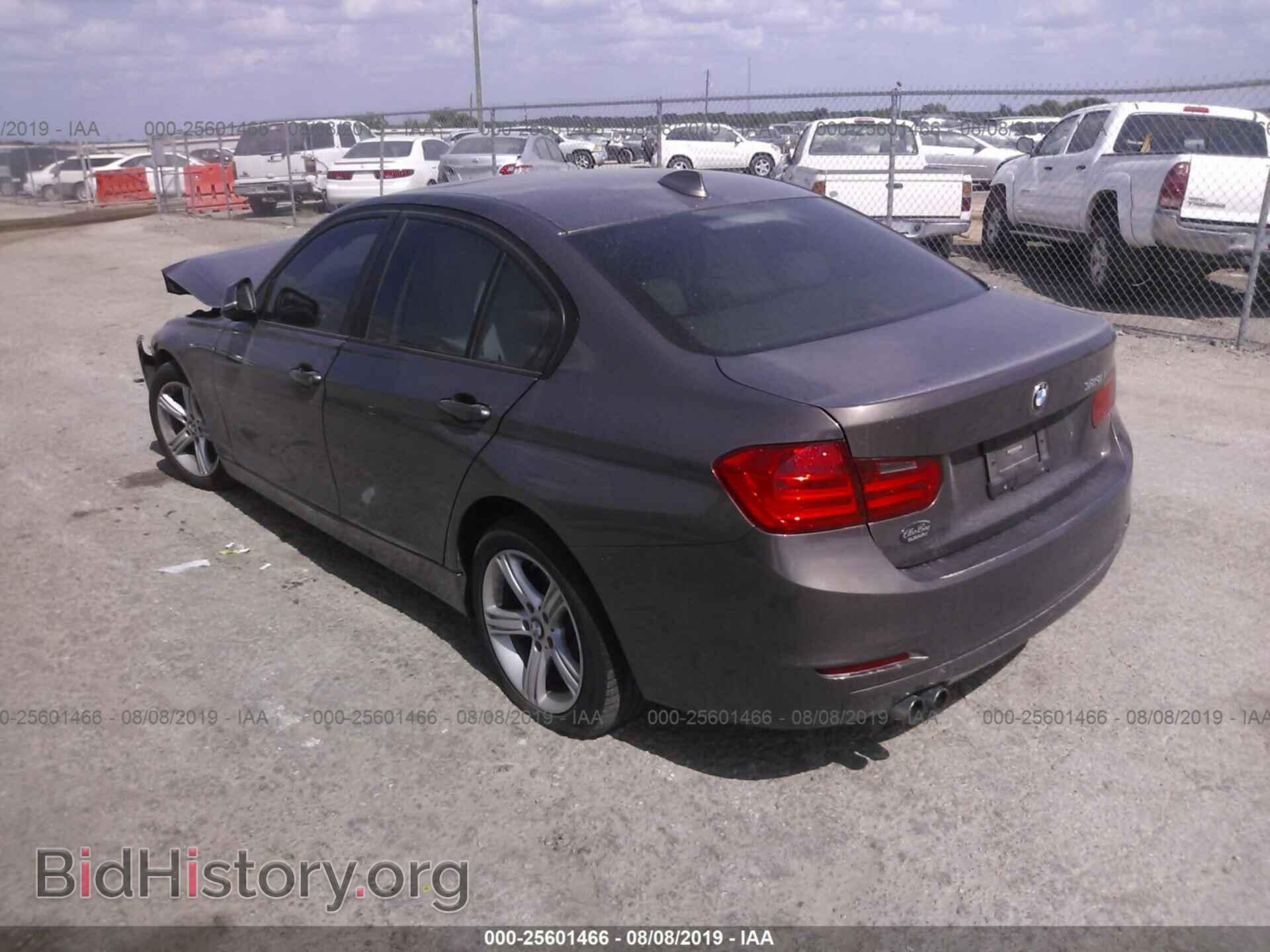 2013 BMW 328 - VIN: WBA3A5C5XDF604329 - Фото 3