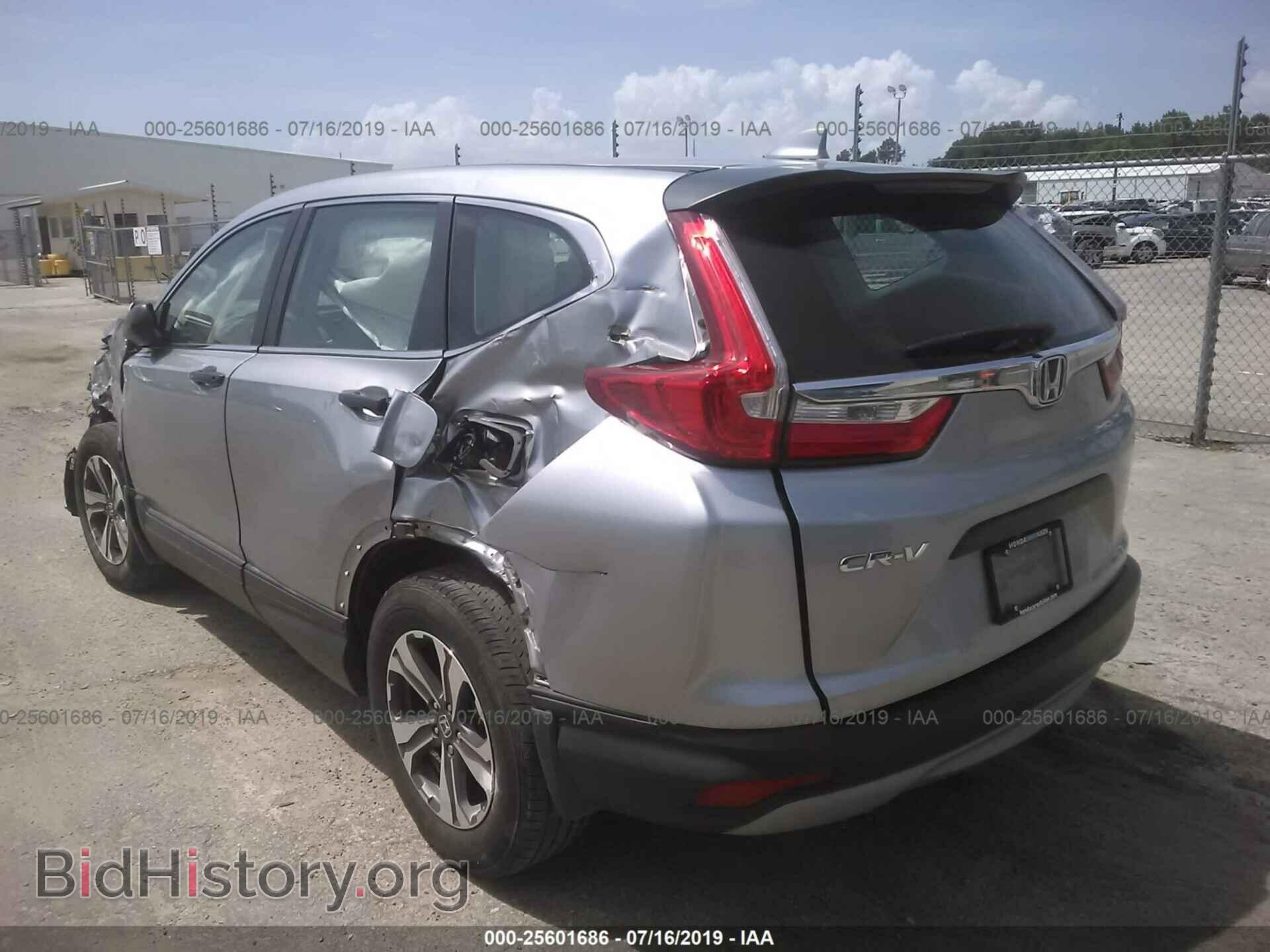2017 HONDA CR-V - VIN: 7FARW5H30HE001829 - Фото 3