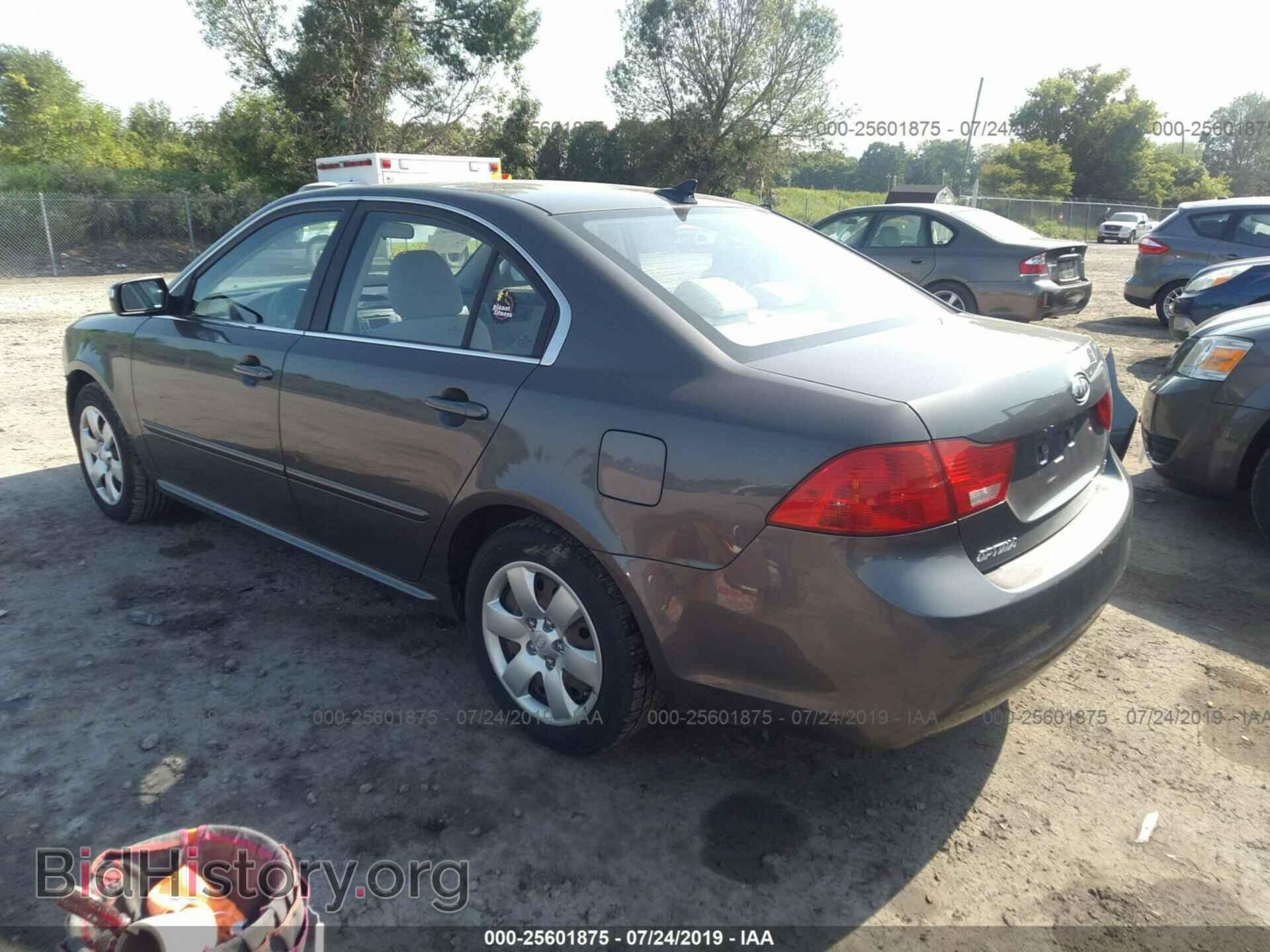 2009 KIA OPTIMA - VIN: KNAGE228495333782 - Фото 3