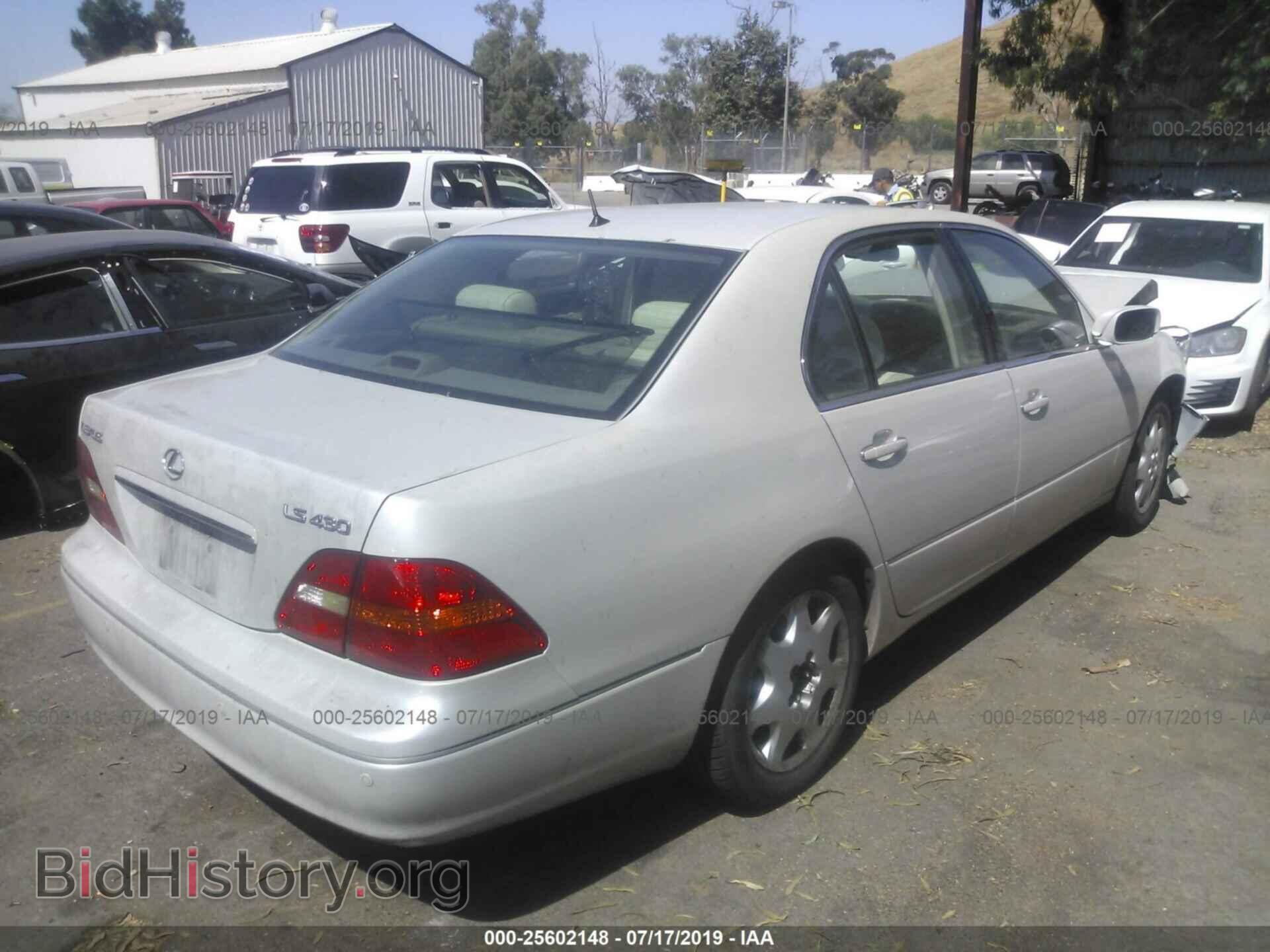 2002 LEXUS LS - VIN: JTHBN30F020074942 - Фото 4