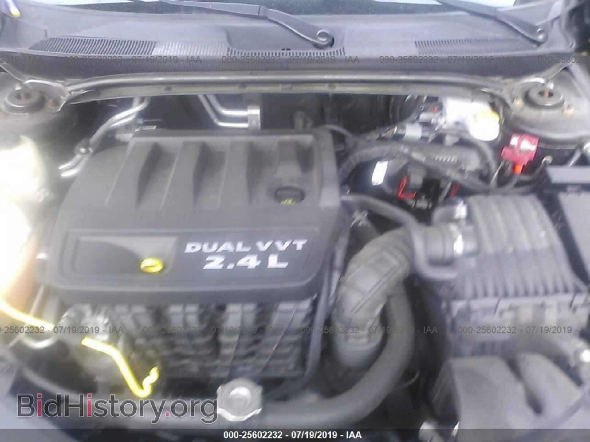 2012 CHRYSLER 200 - VIN: 1C3CCBCB0CN304924 - Фото 10