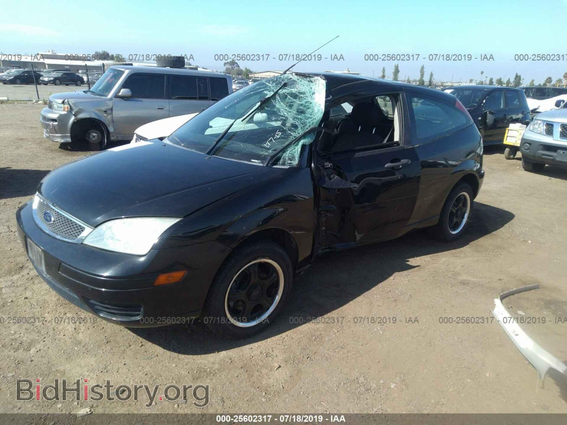 2007 FORD FOCUS - VIN: 1FAFP31N47W331162 - Фото 2